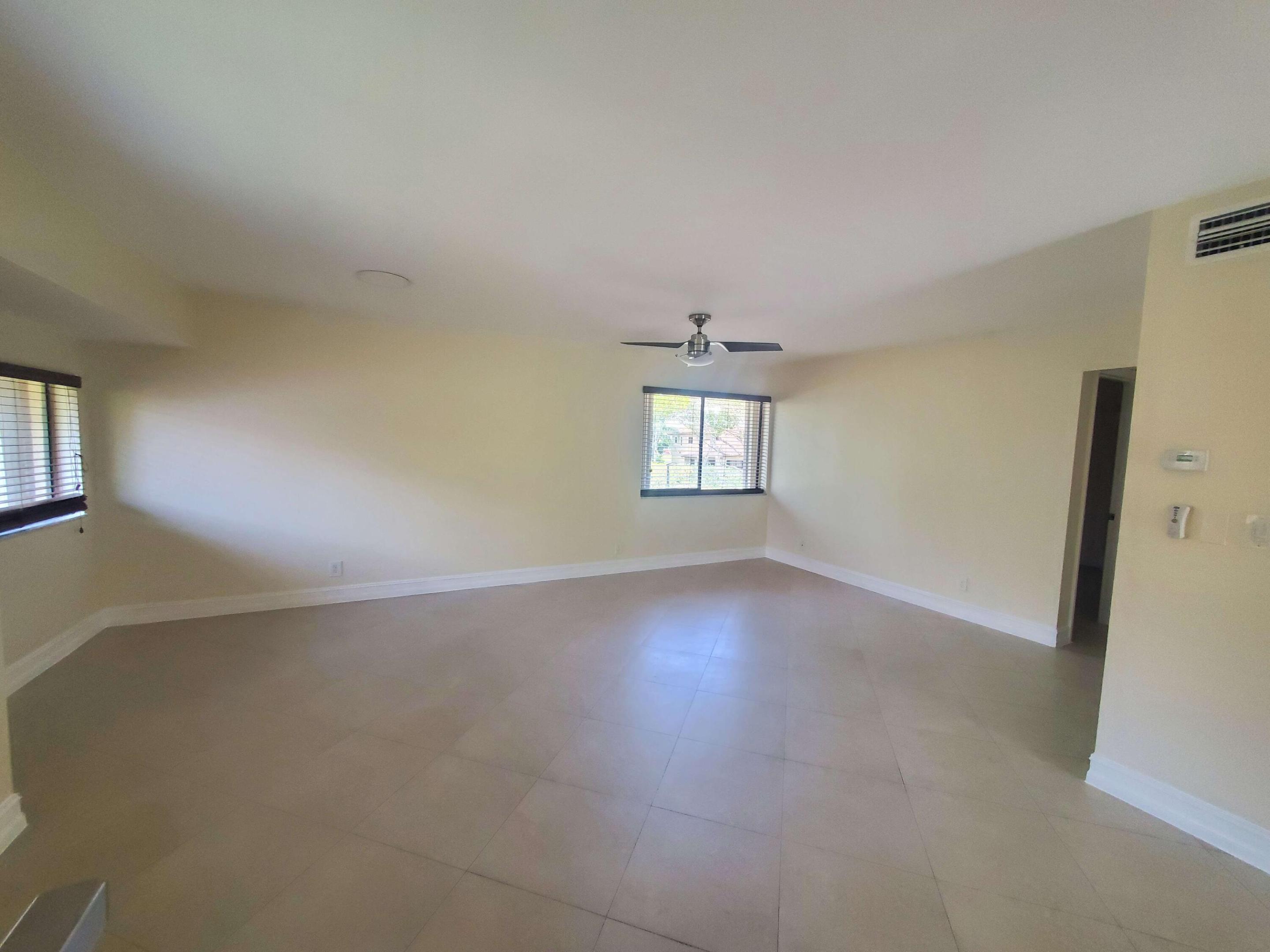 WIMBLEDON AT JACARANDA CONDO - Residential