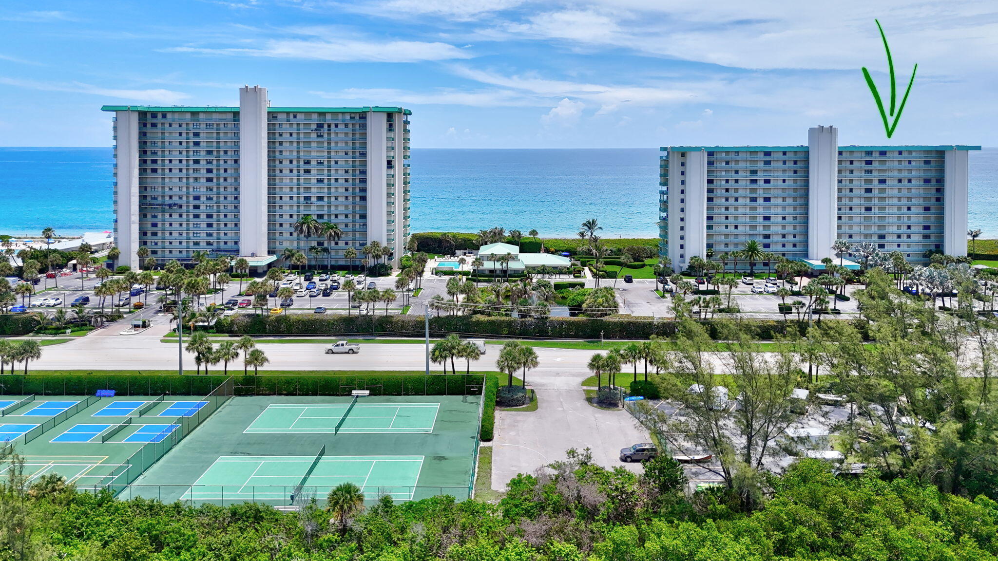 OCEANA OCEANFRONT CONDOMINIUM I - Residential