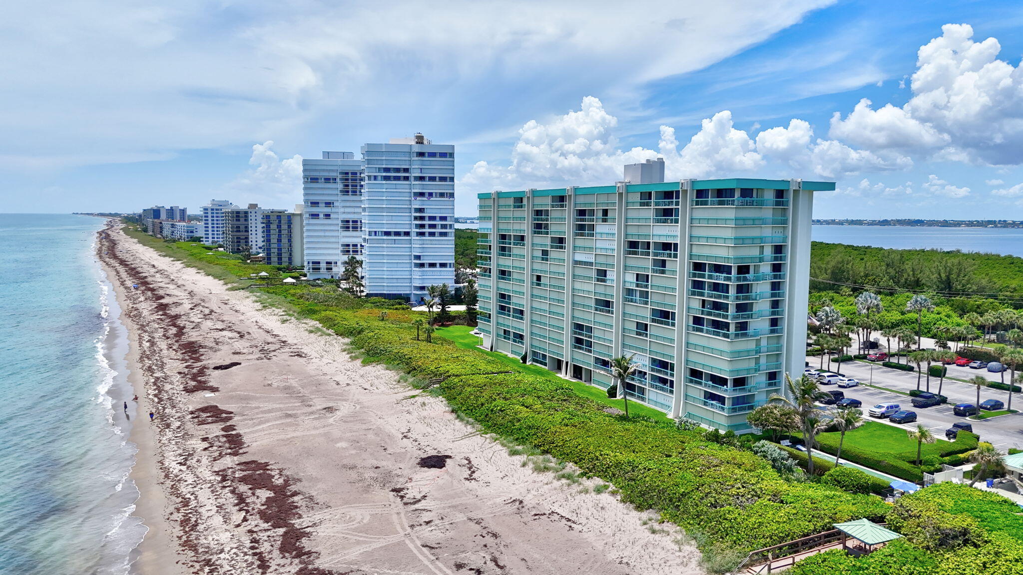 OCEANA OCEANFRONT CONDOMINIUM I - Residential