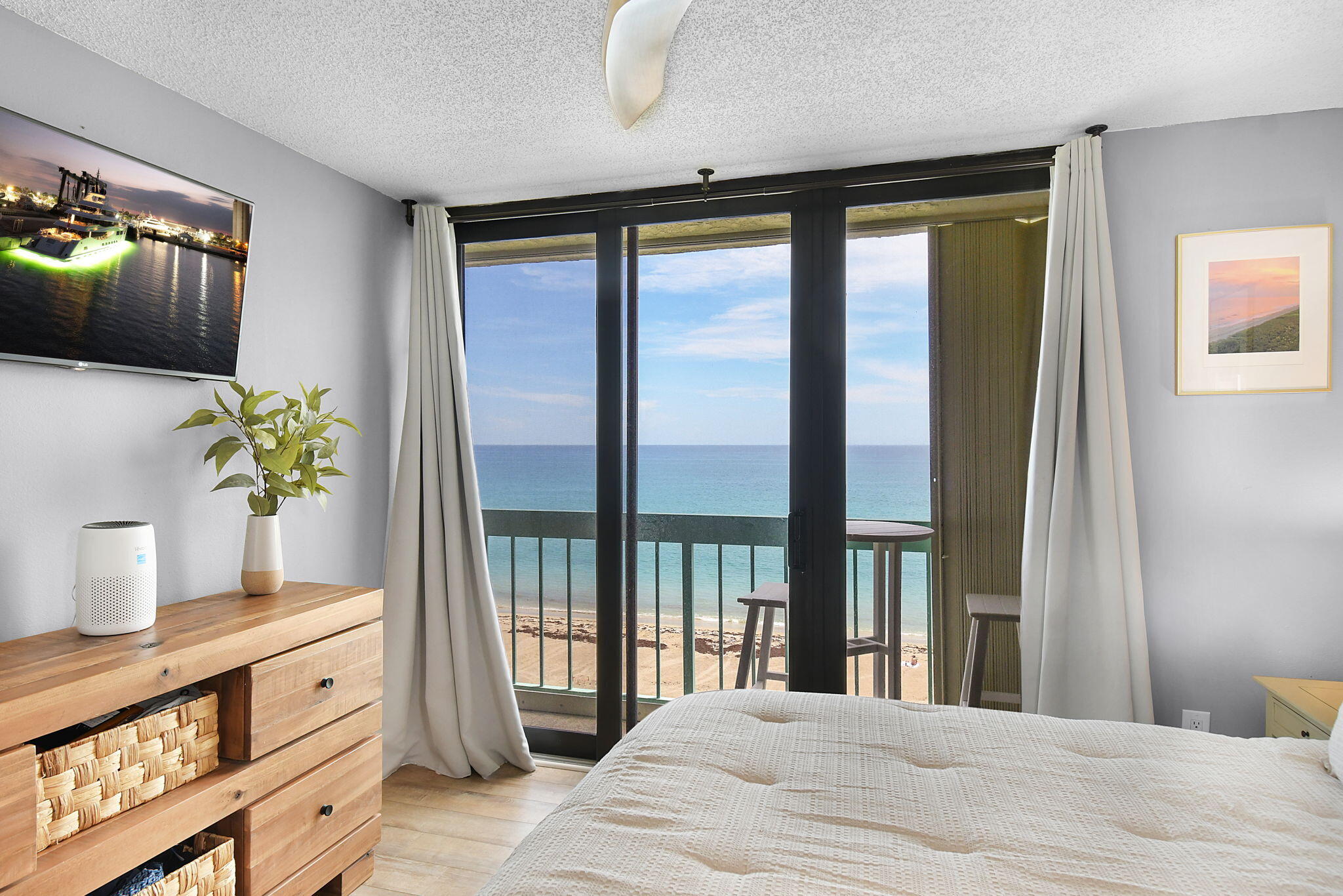 OCEANA OCEANFRONT CONDOMINIUM I - Residential
