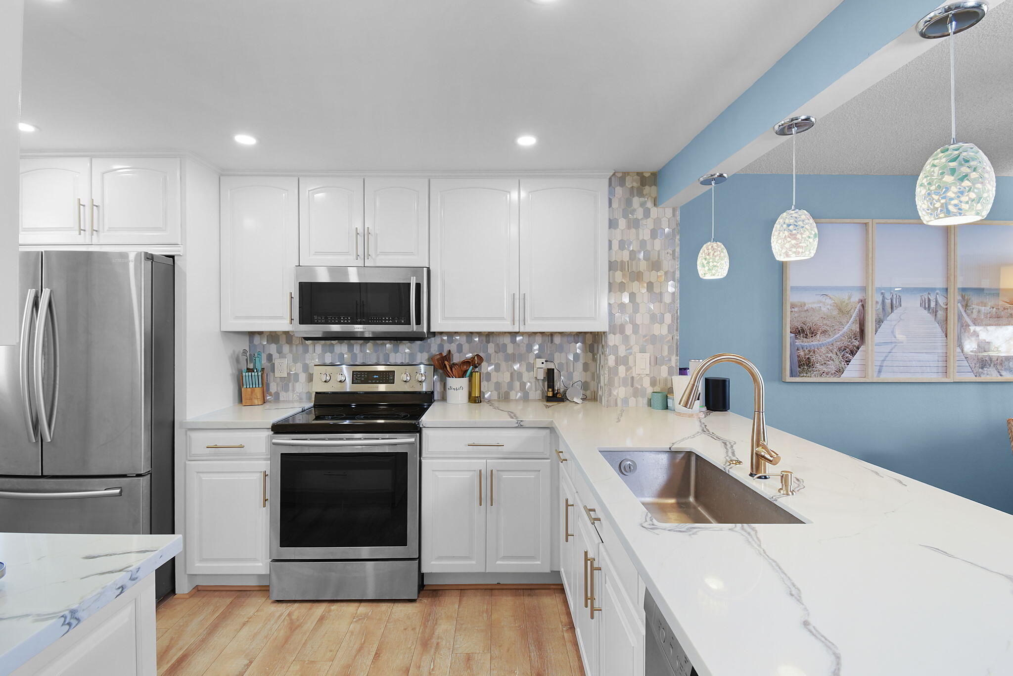 OCEANA OCEANFRONT CONDOMINIUM I - Residential