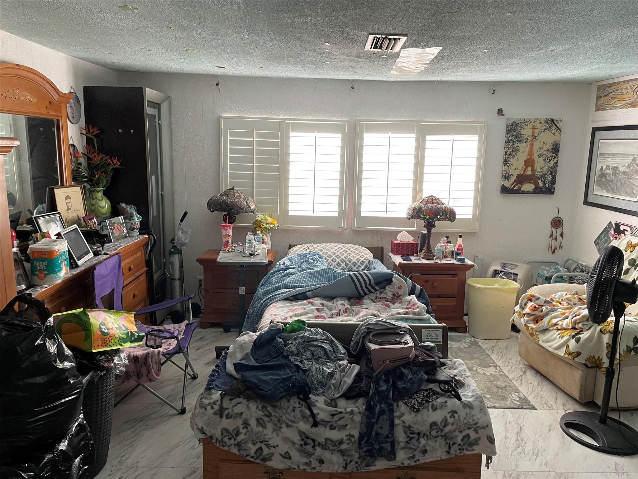 Ravenswood Estates & Mari - Residential