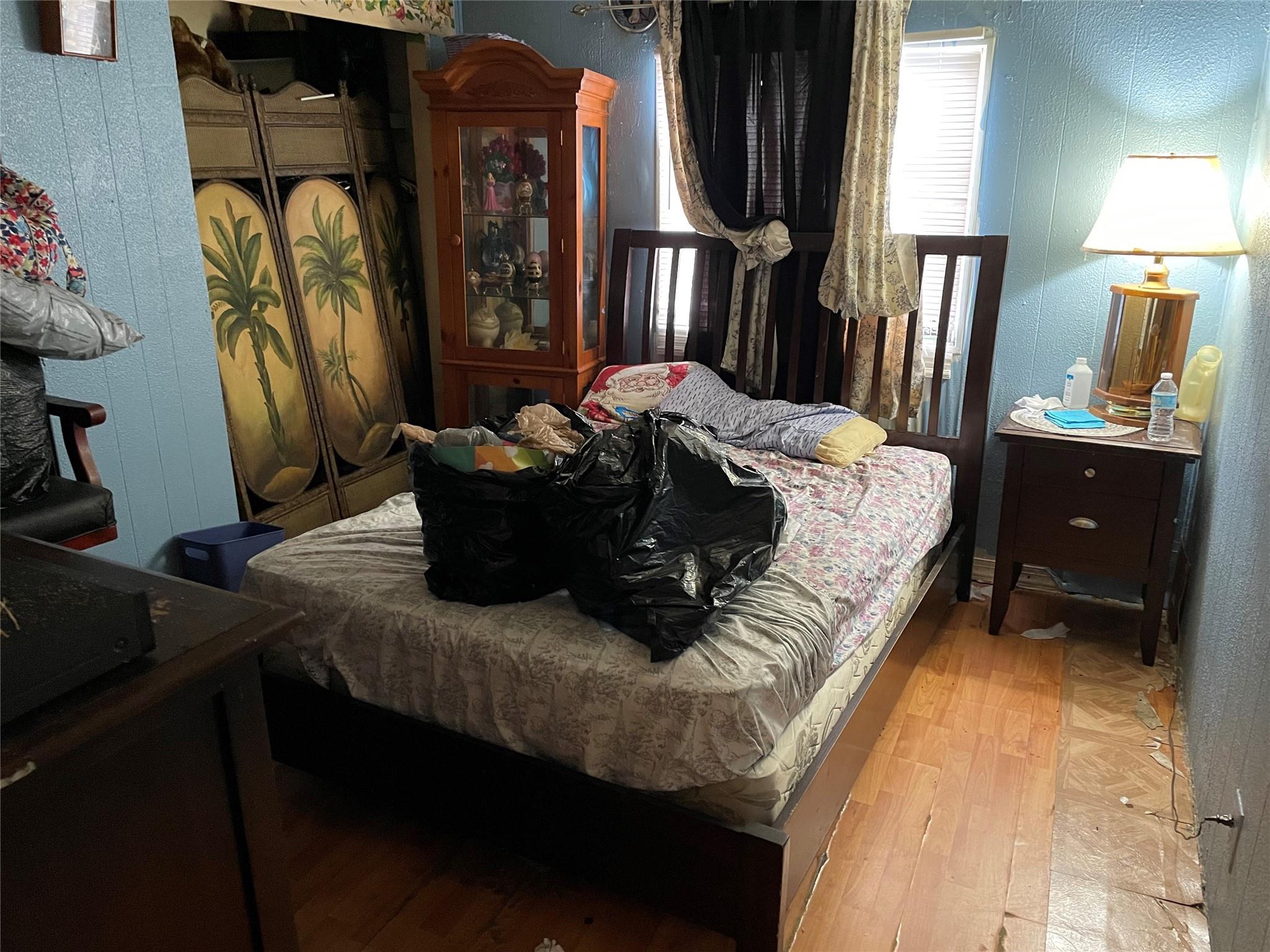 Ravenswood Estates & Mari - Residential