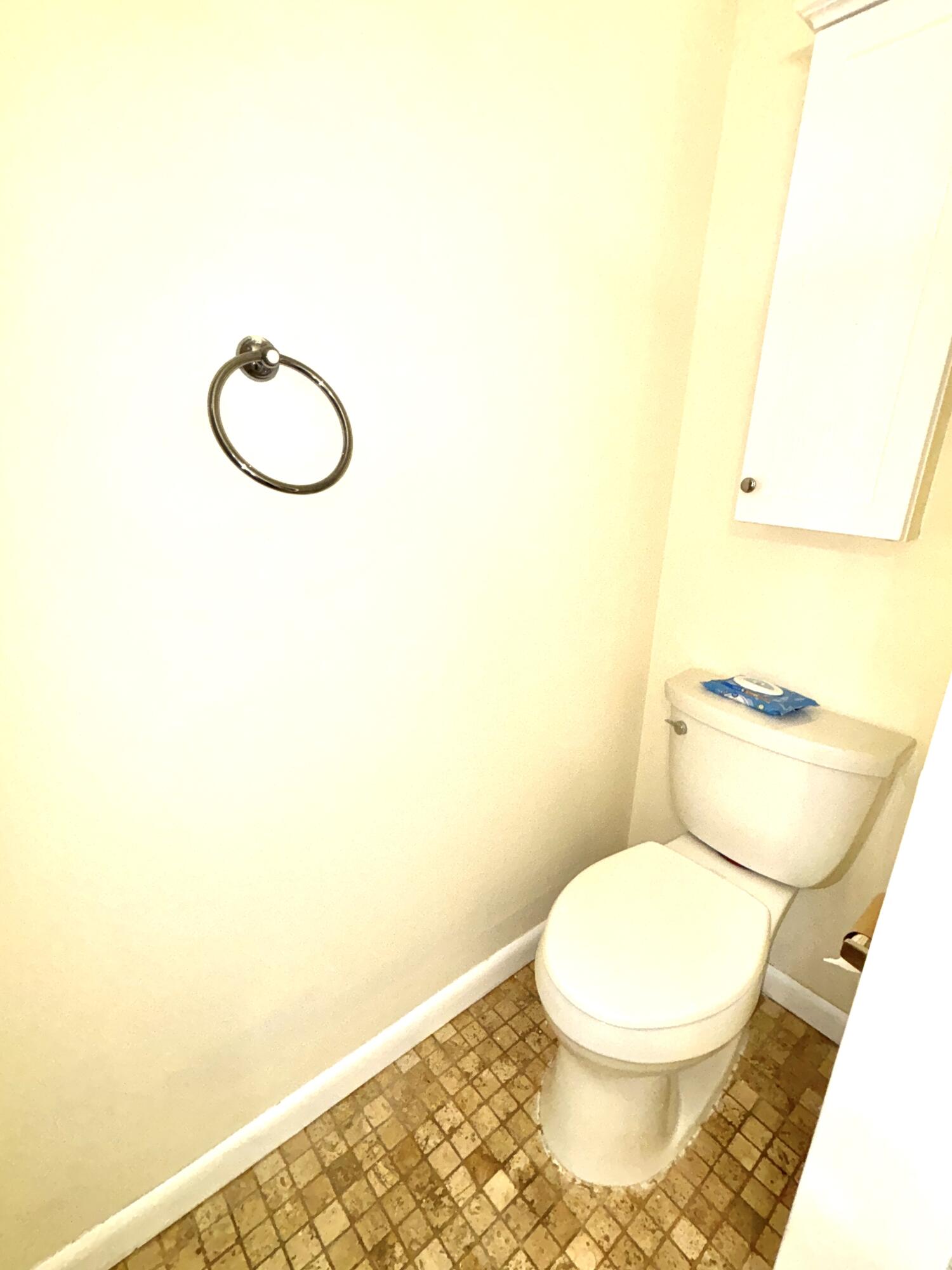 FOUNTAINS OF PALM BEACH CONDO 4 - Residential