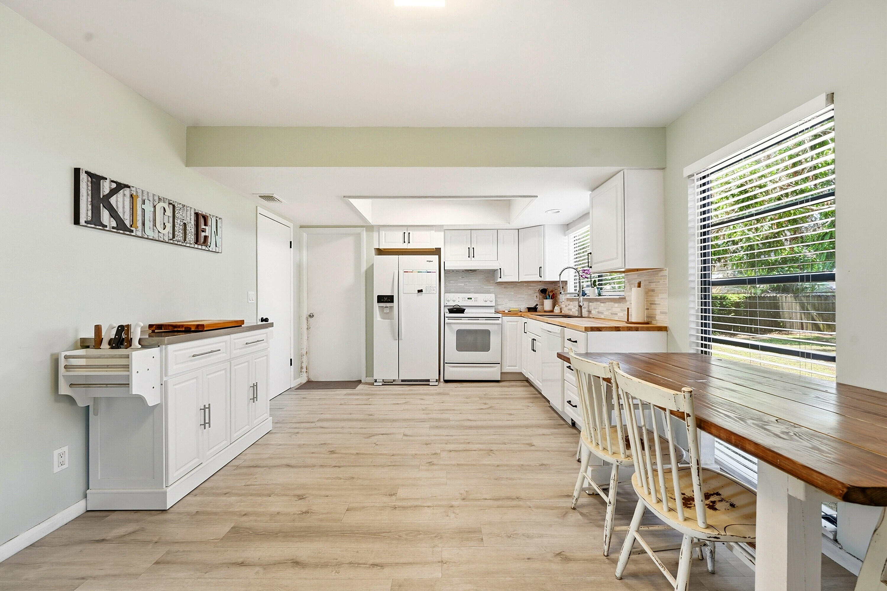 INDIAN RIVER ESTATES UNIT 8 - Residential