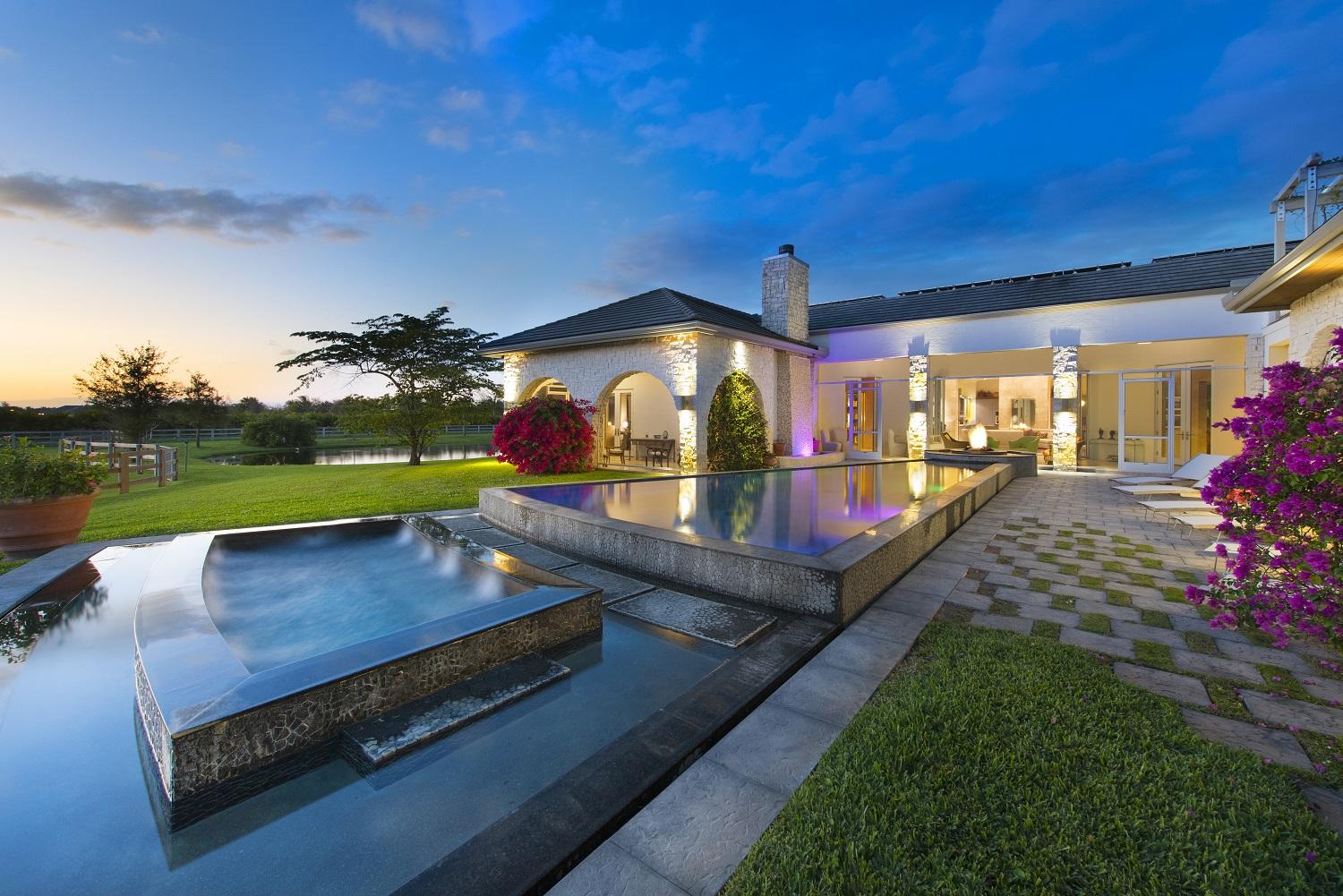 LAS PALMAS EQUESTRIAN - Residential