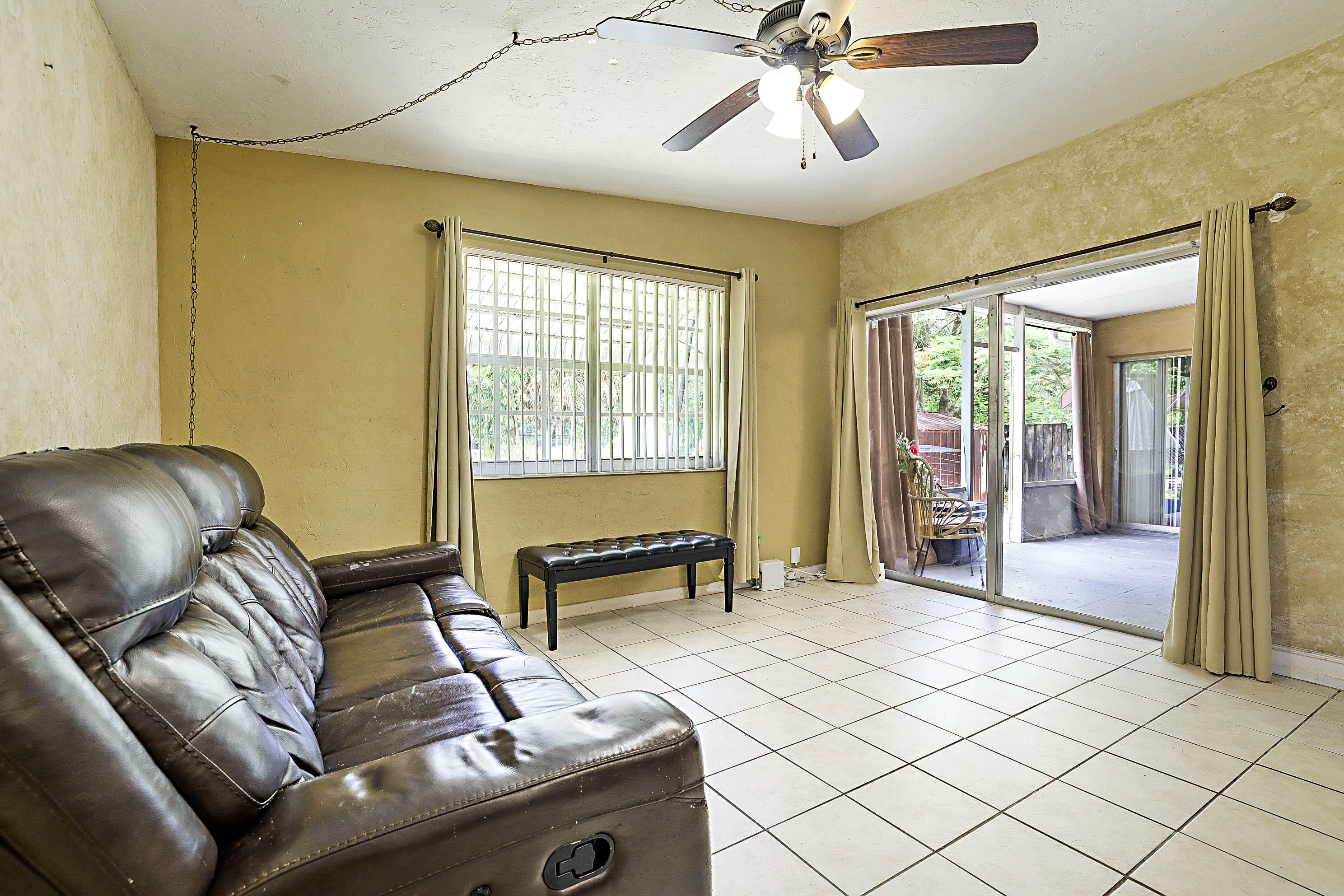 PALM BEACH COLONY SECS 1 AND 2 - Residential