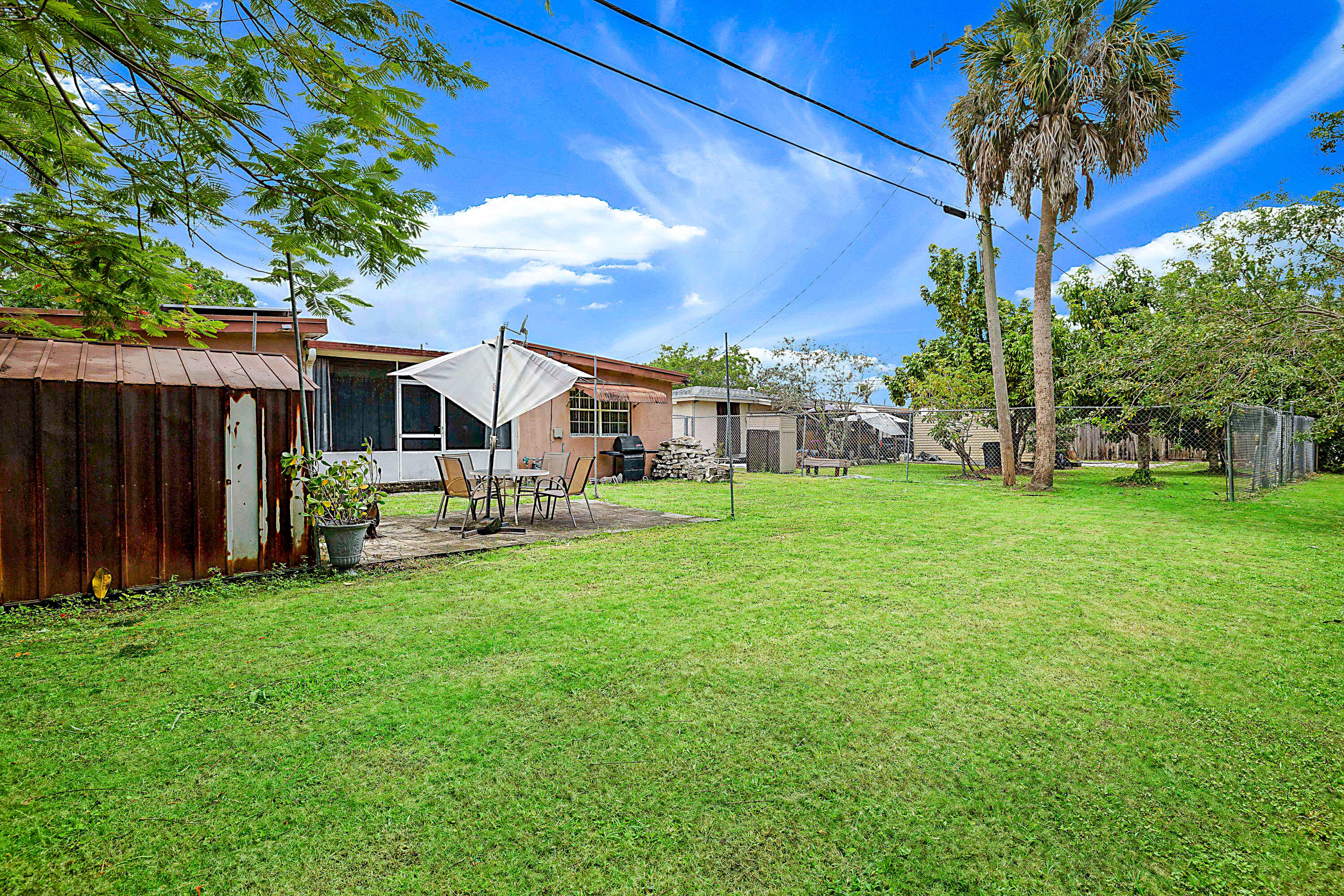PALM BEACH COLONY SECS 1 AND 2 - Residential