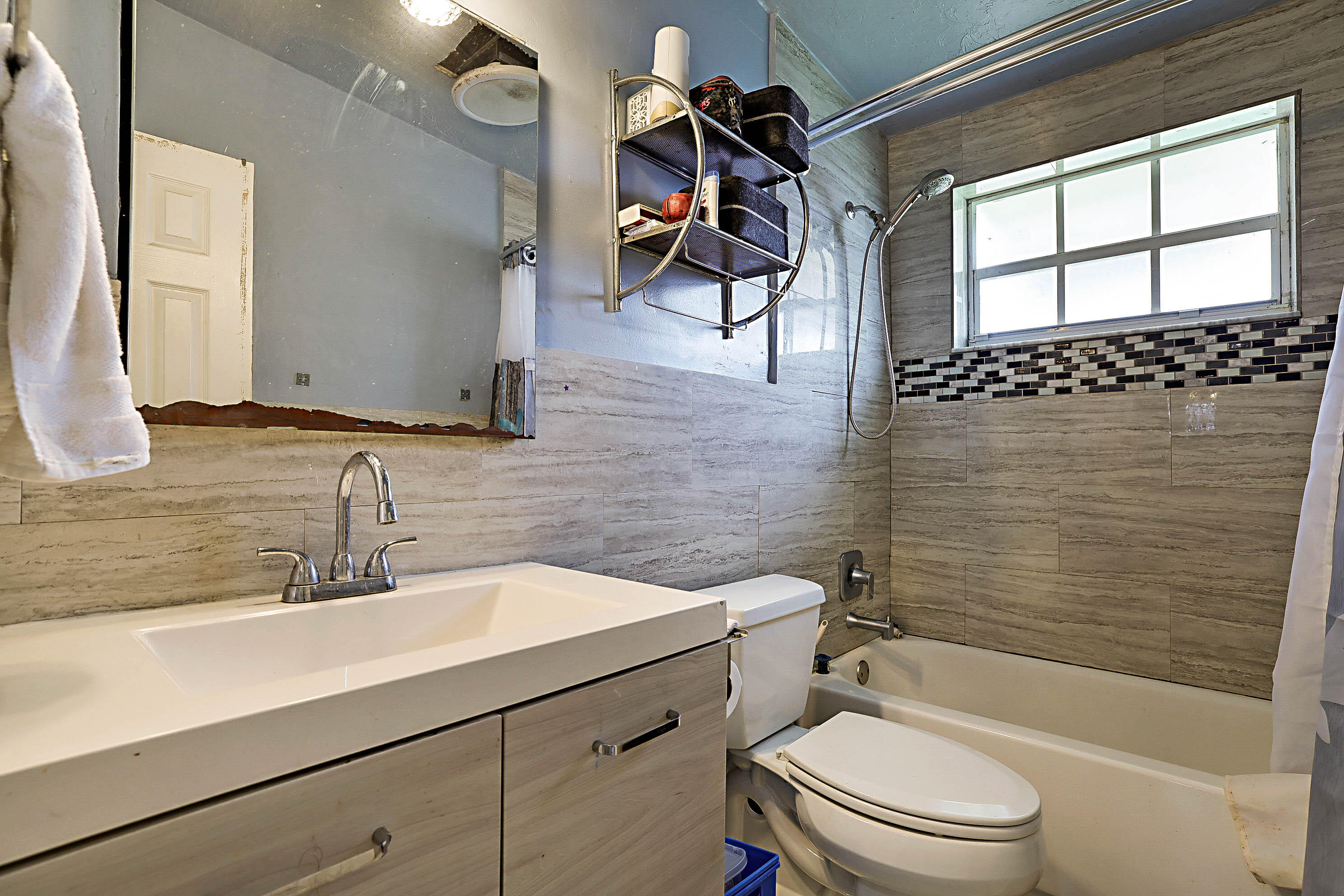 PALM BEACH COLONY SECS 1 AND 2 - Residential