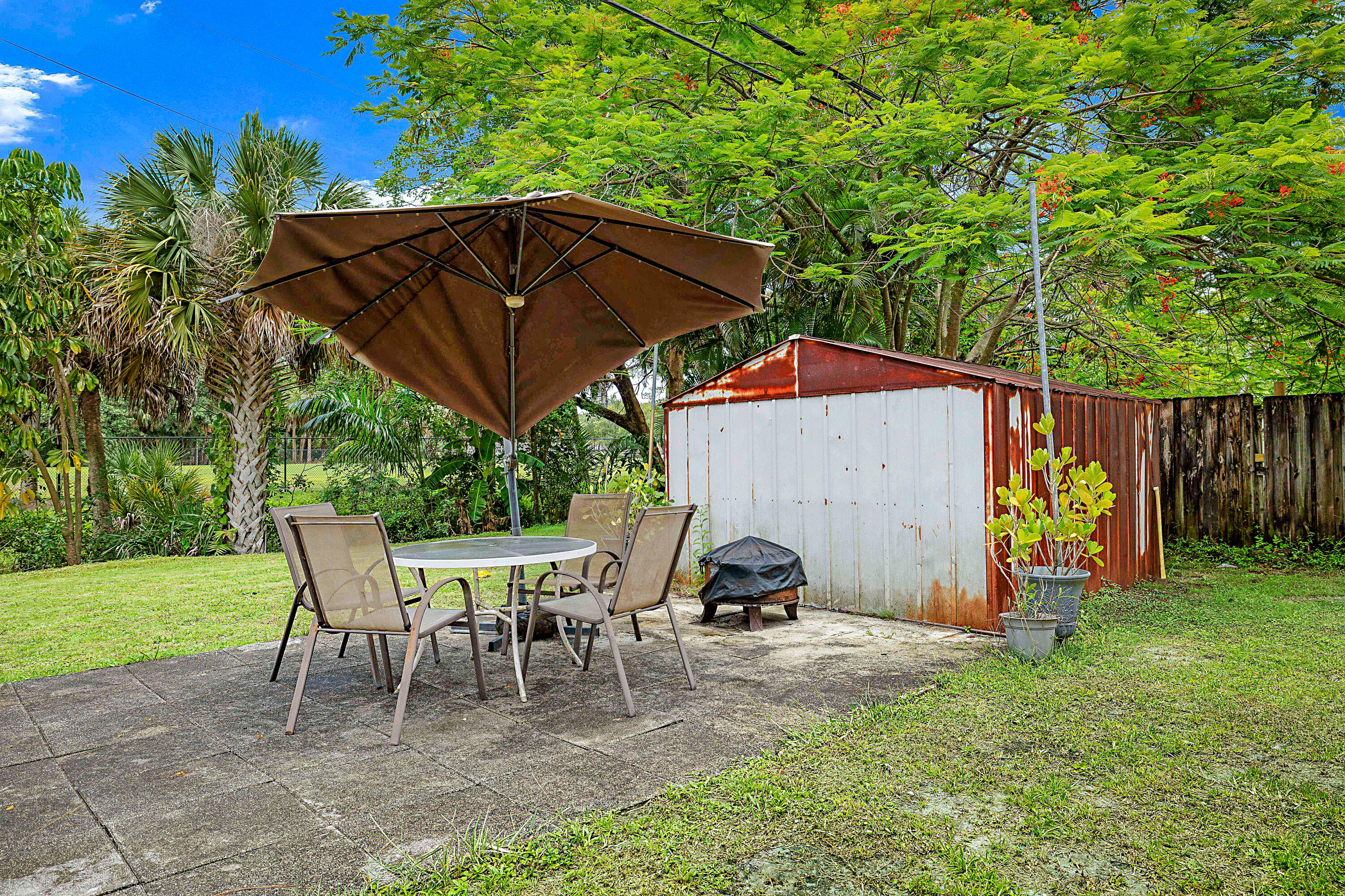 PALM BEACH COLONY SECS 1 AND 2 - Residential
