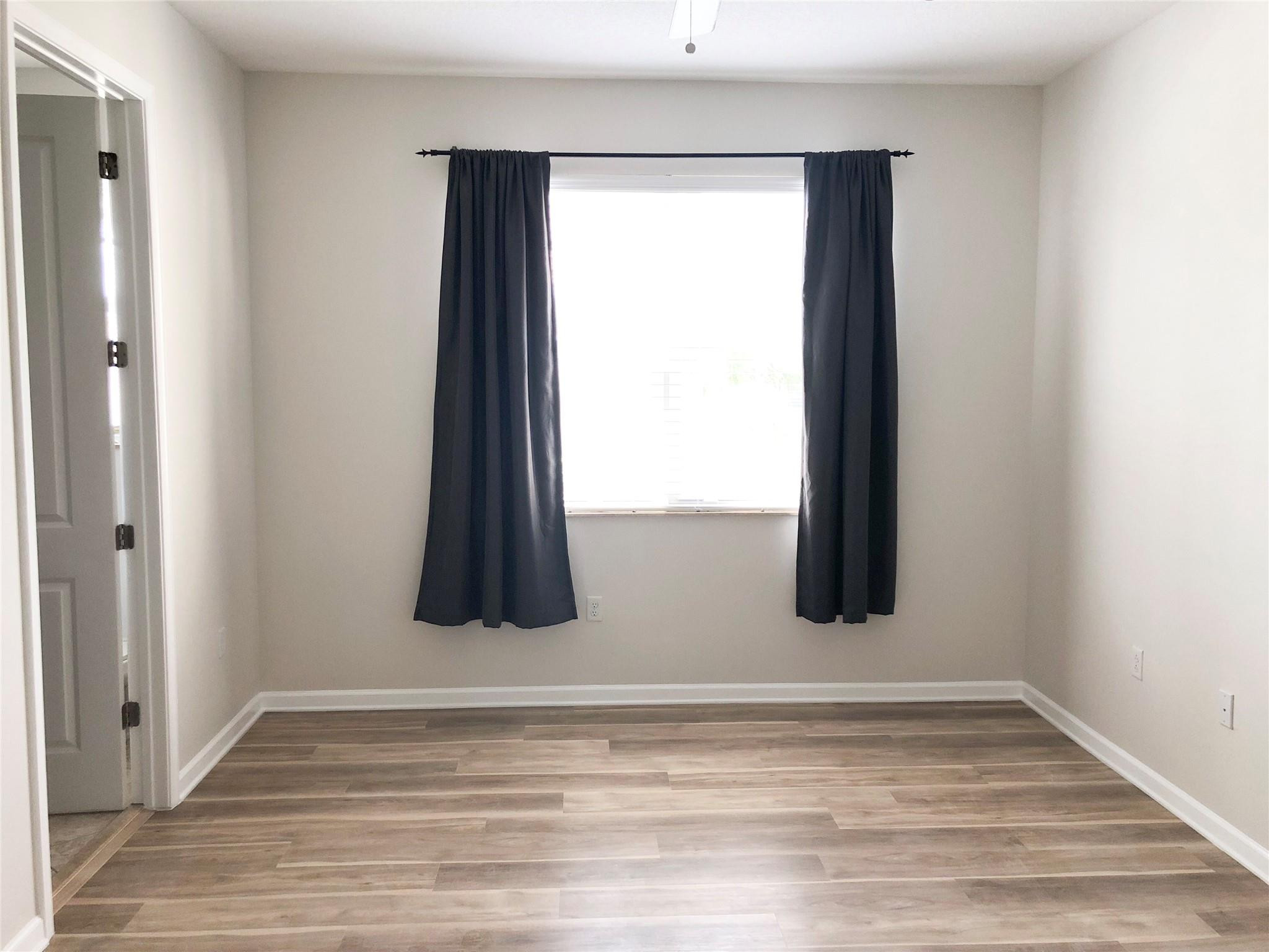 BLUE LAKE TOWNHOMES - Residential Lease