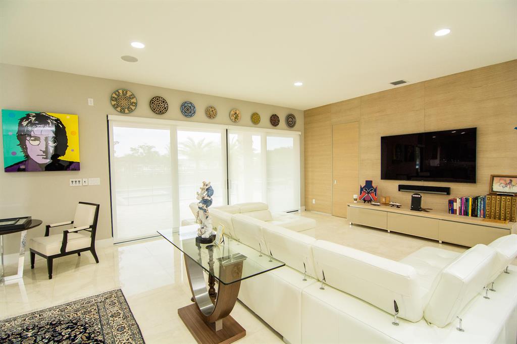 PADDOCK PARK 2 OF WELLINGTON - Residential