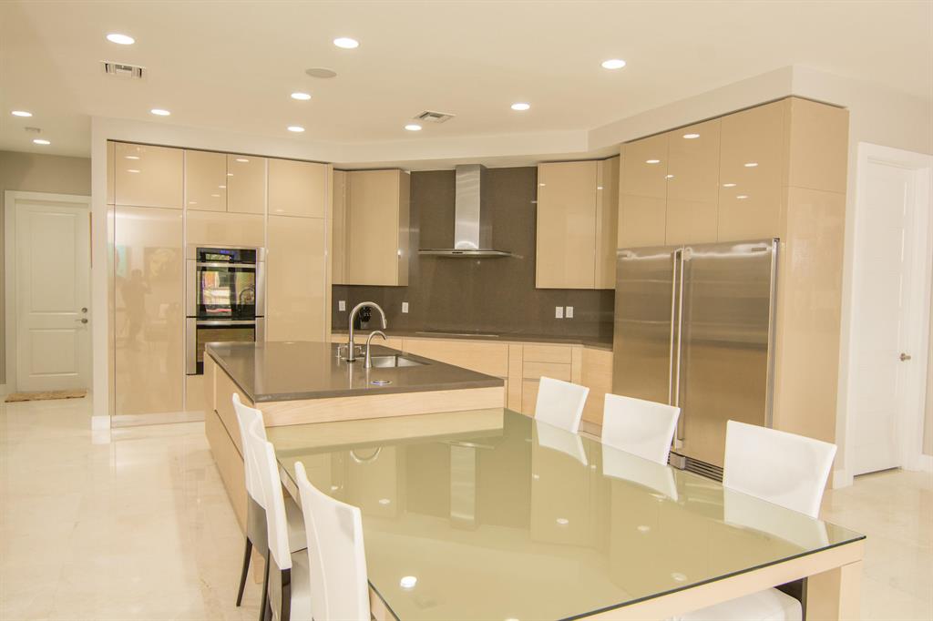 PADDOCK PARK 2 OF WELLINGTON - Residential