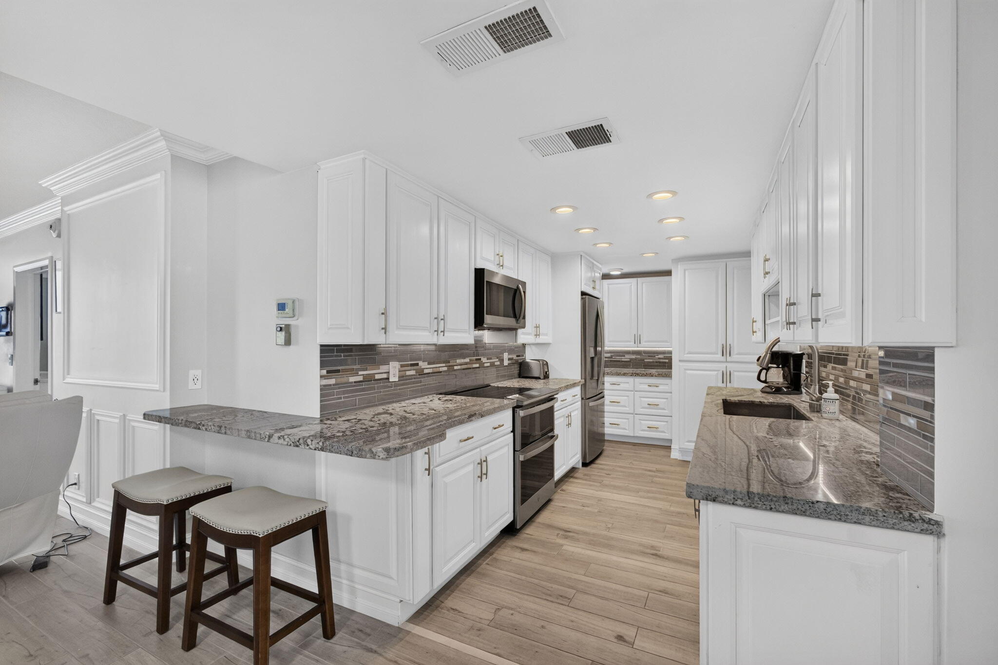 DUNES CONDO - Residential