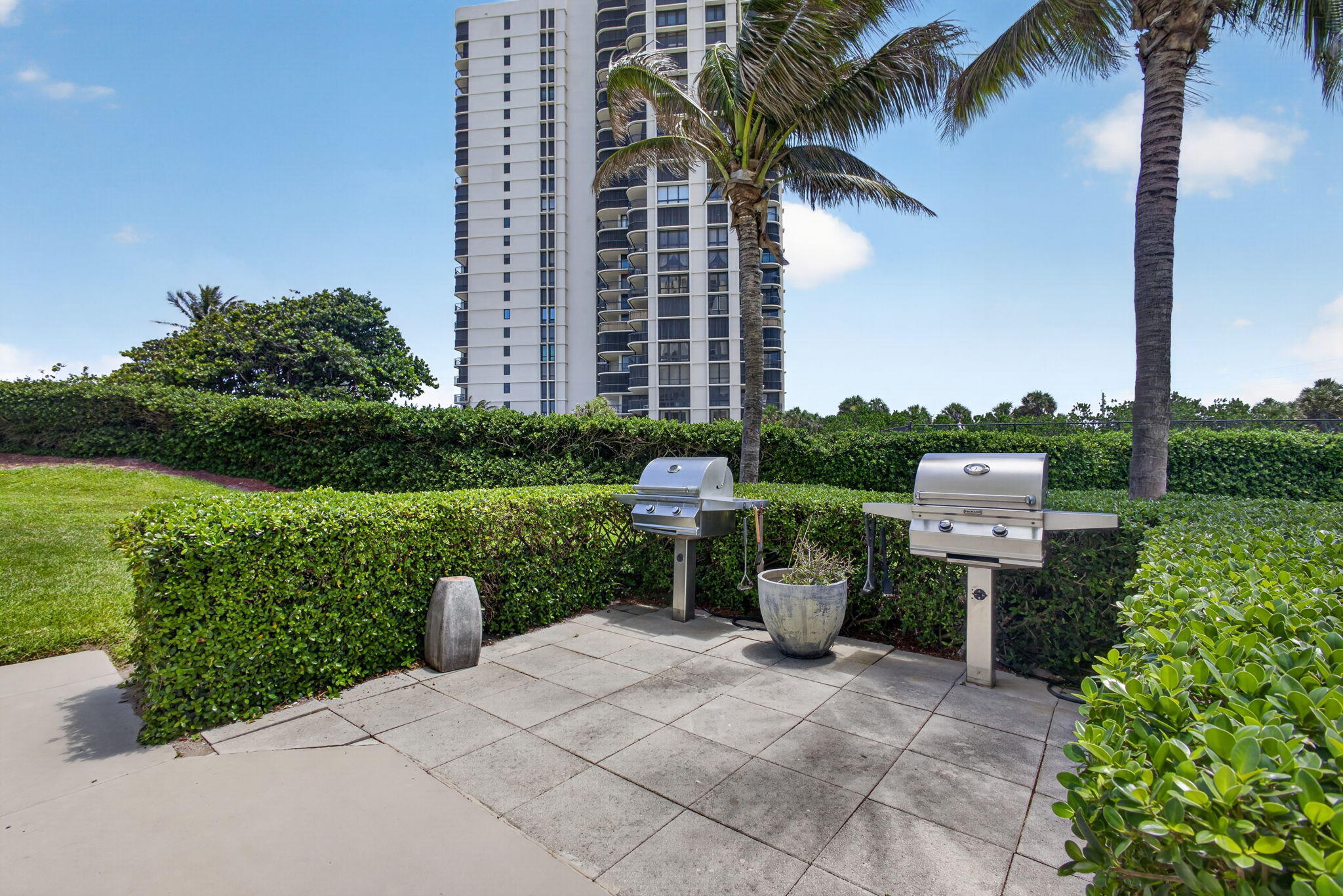 DUNES CONDO - Residential