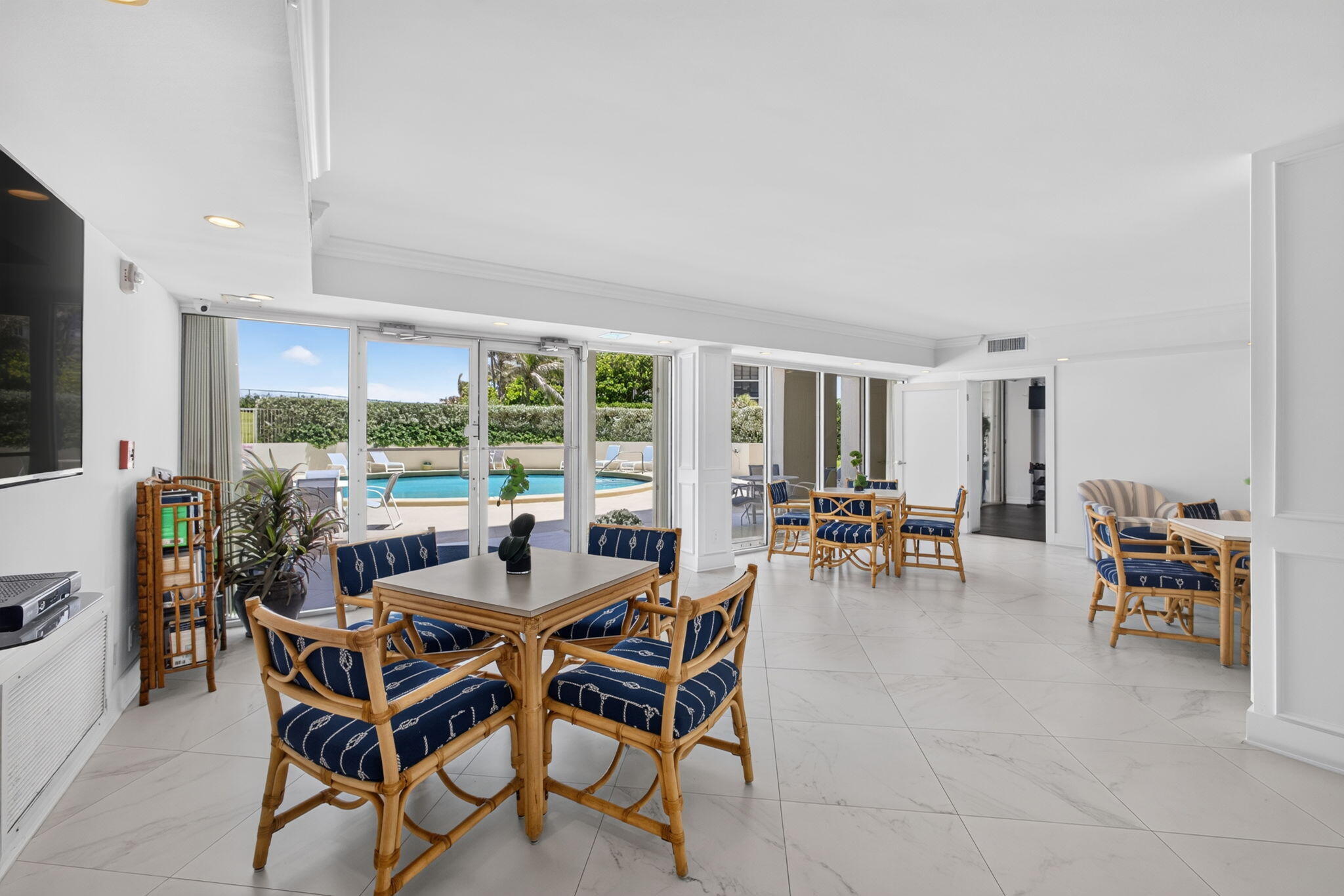 DUNES CONDO - Residential