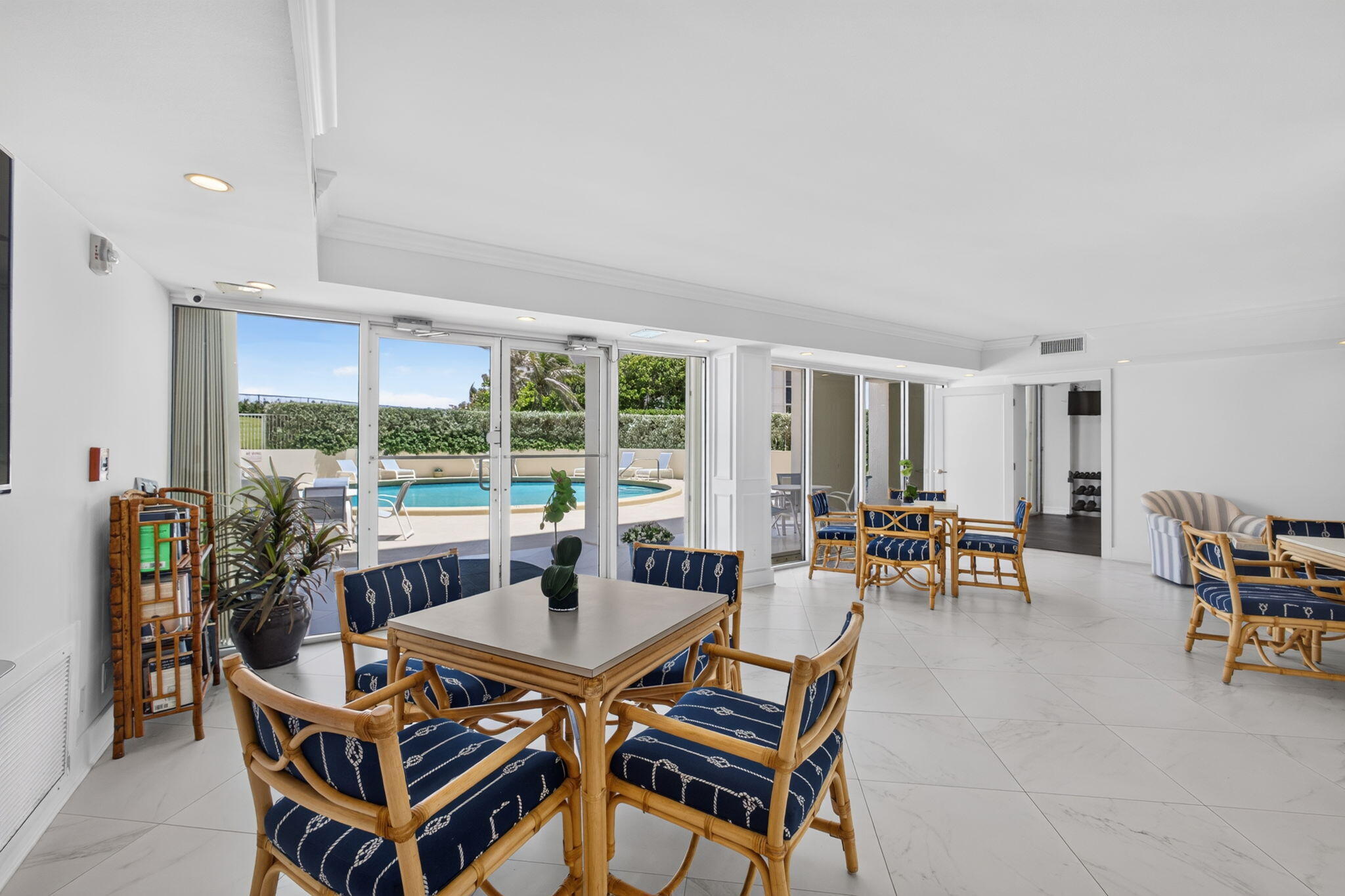 DUNES CONDO - Residential