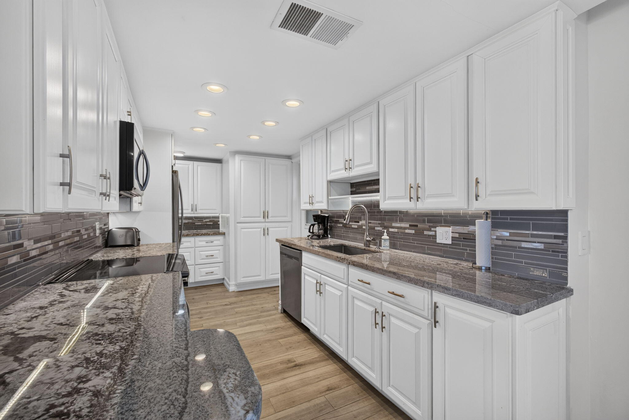 DUNES CONDO - Residential