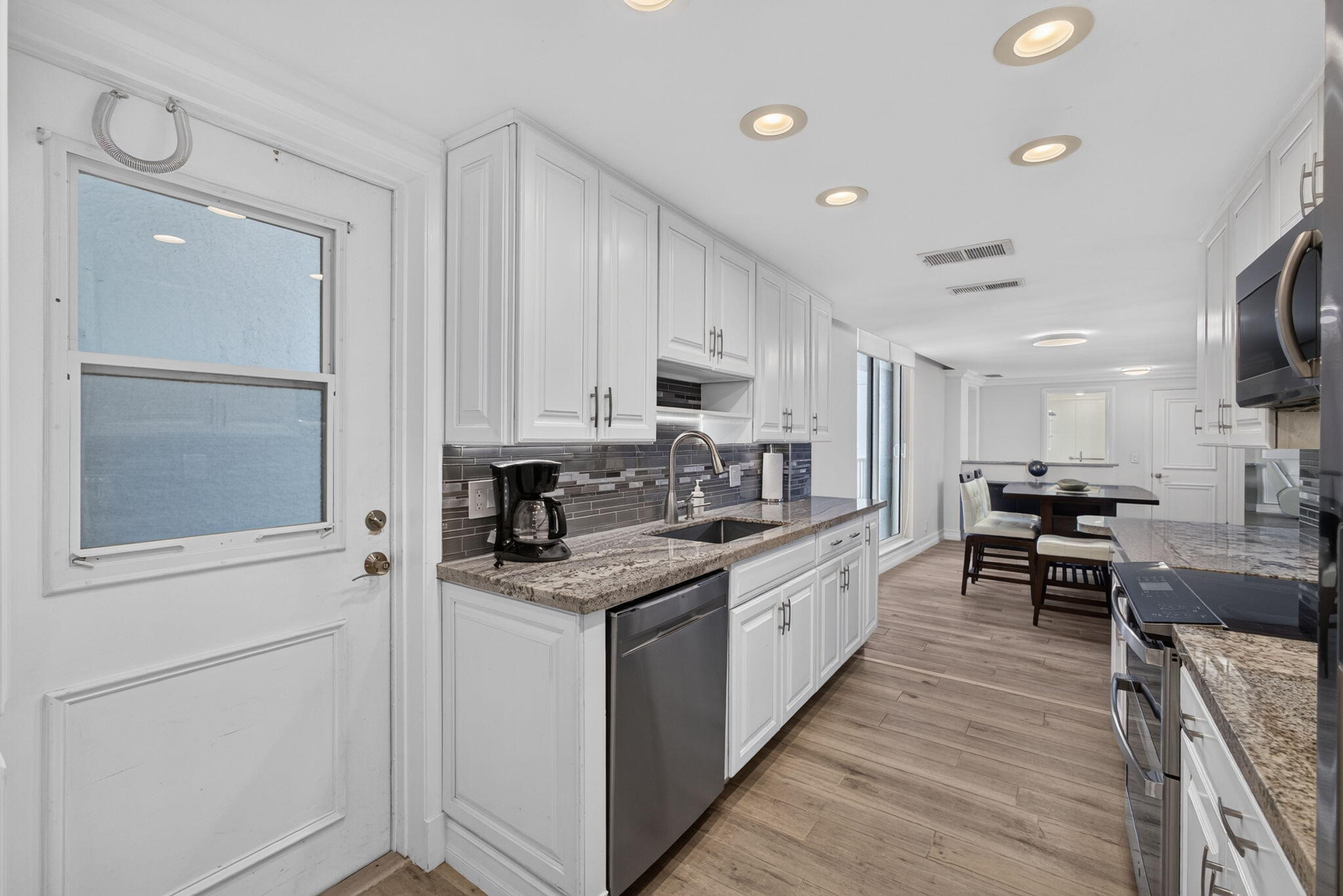 DUNES CONDO - Residential