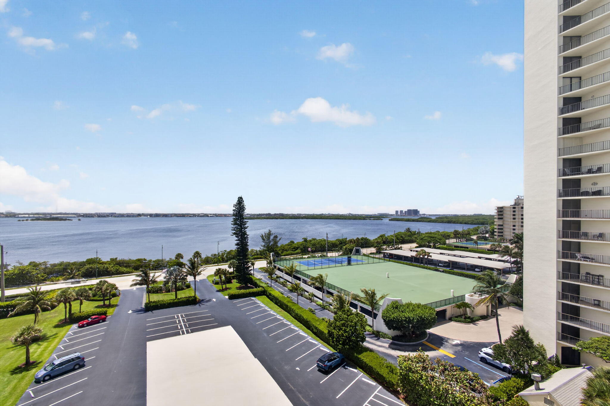 DUNES CONDO - Residential