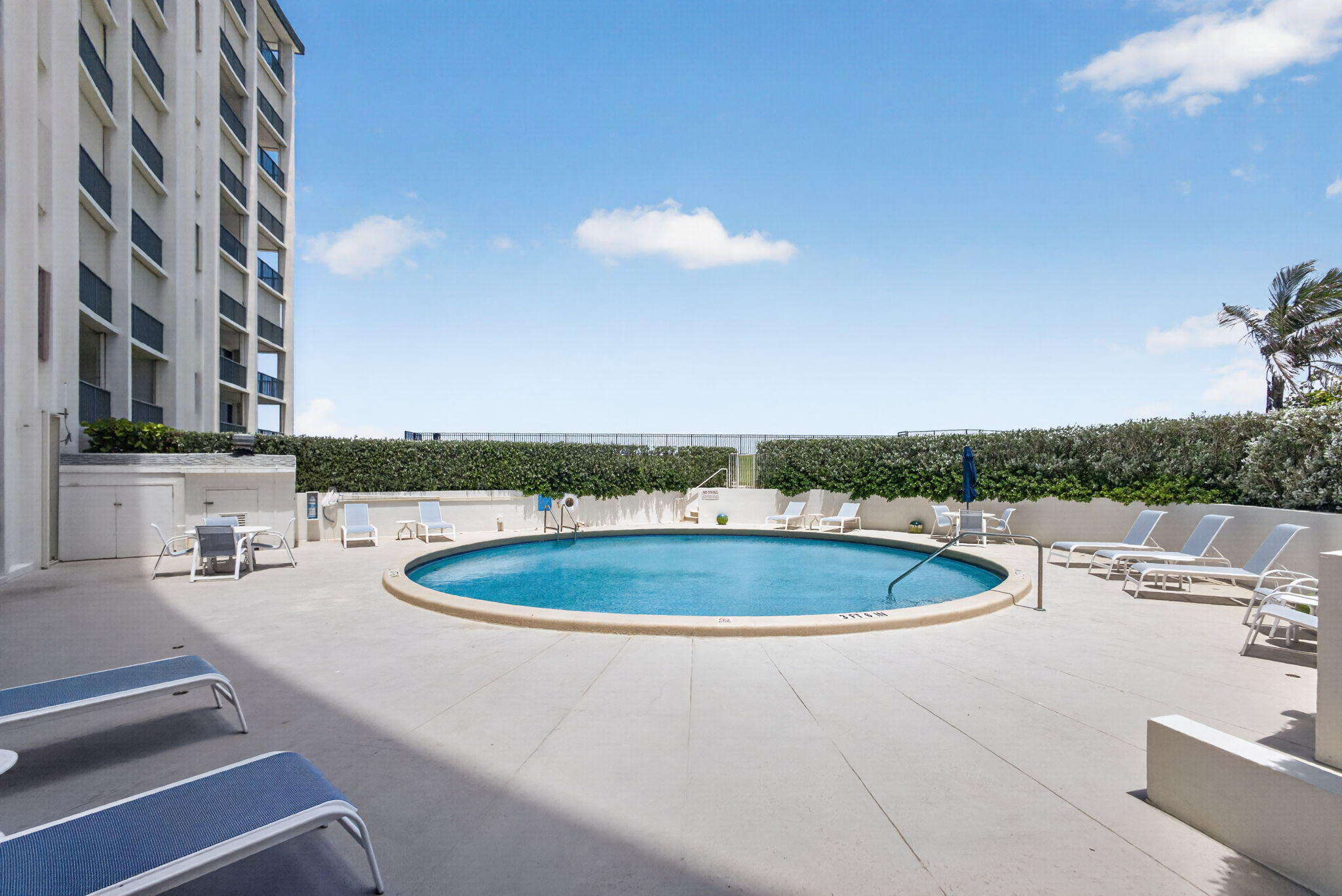 DUNES CONDO - Residential