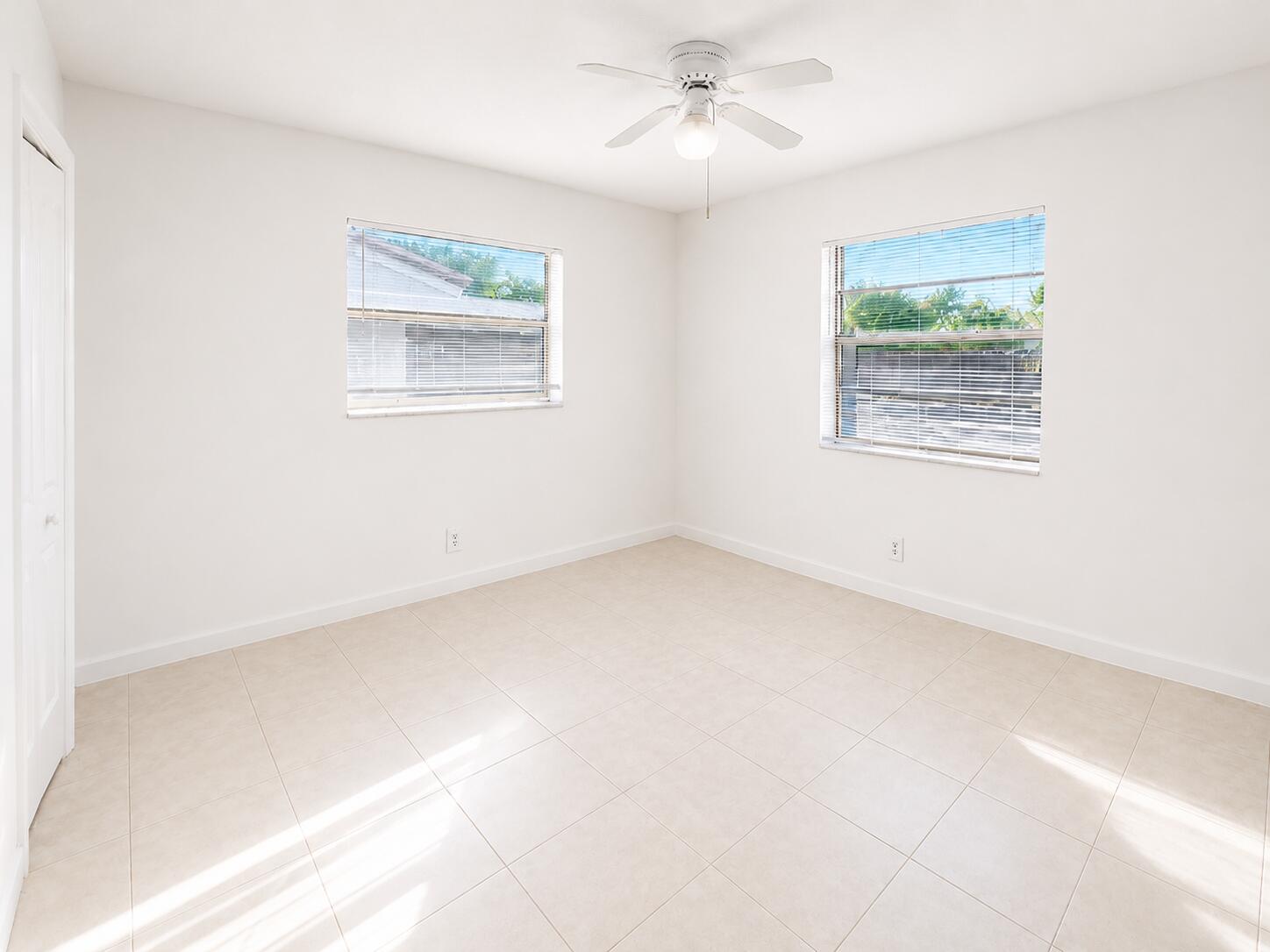 CORAL SPRINGS SUB NO 1 - Residential Income