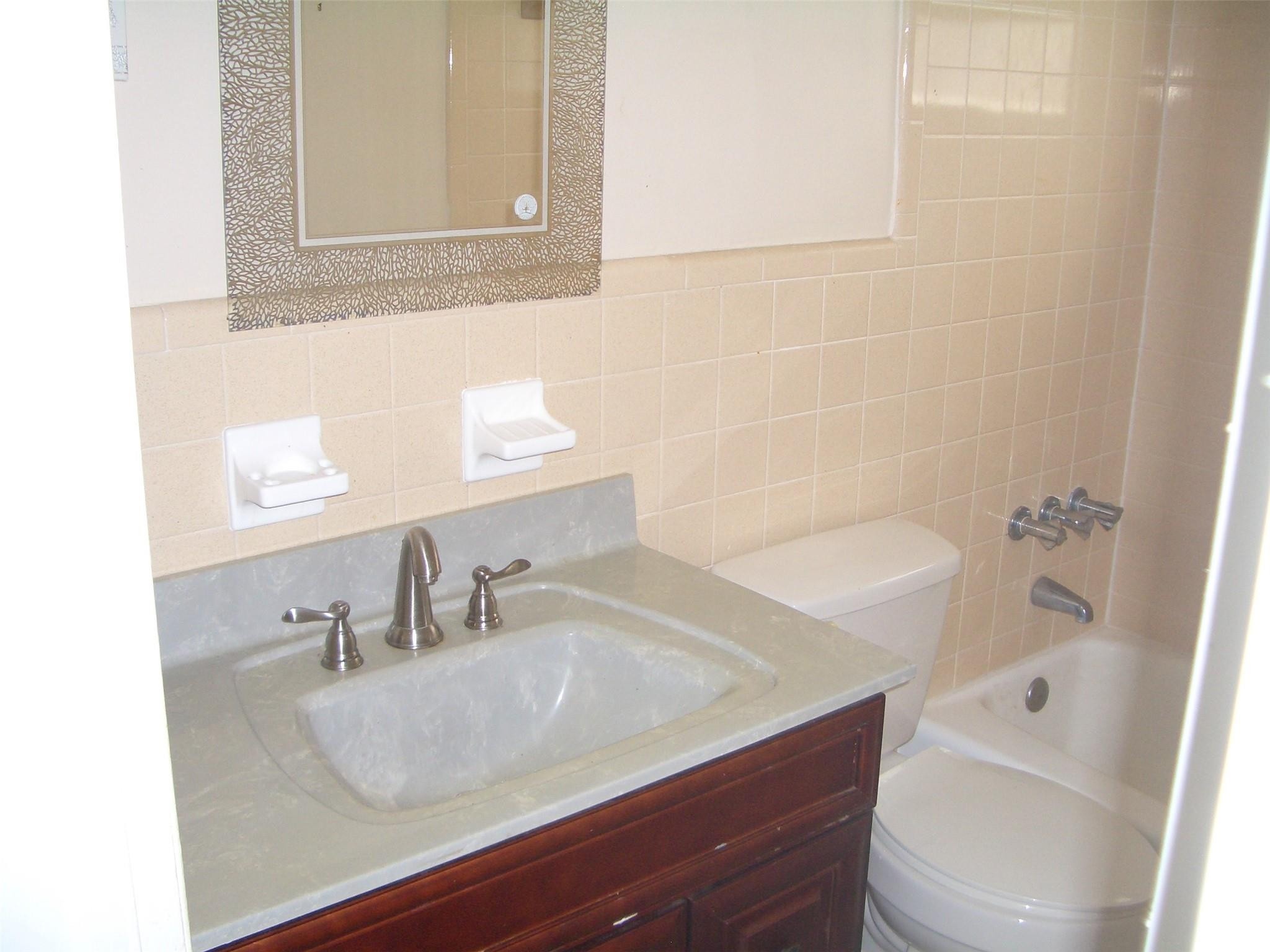 LIGHTHOUSE VIEW CONDO - Residential