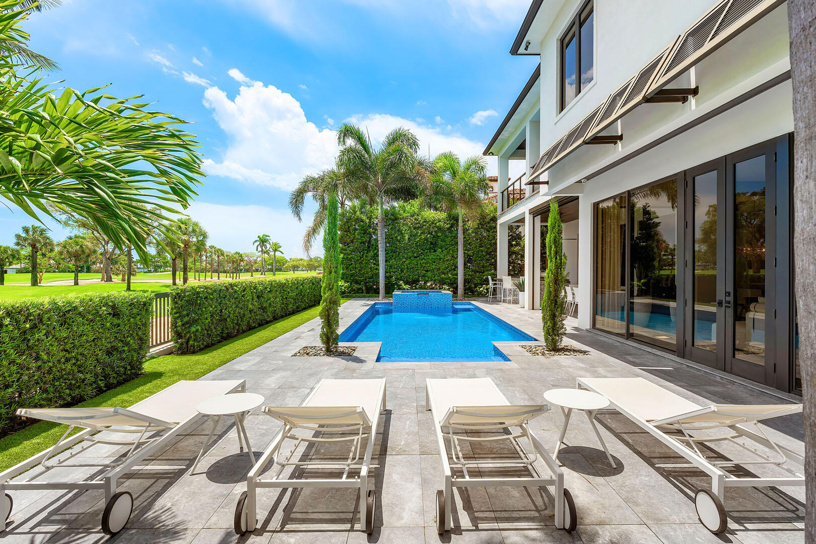 ROYAL PALM YACHT & COUNTRY CLUB - Residential