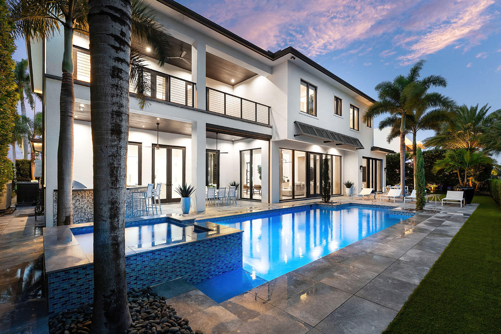ROYAL PALM YACHT & COUNTRY CLUB - Residential