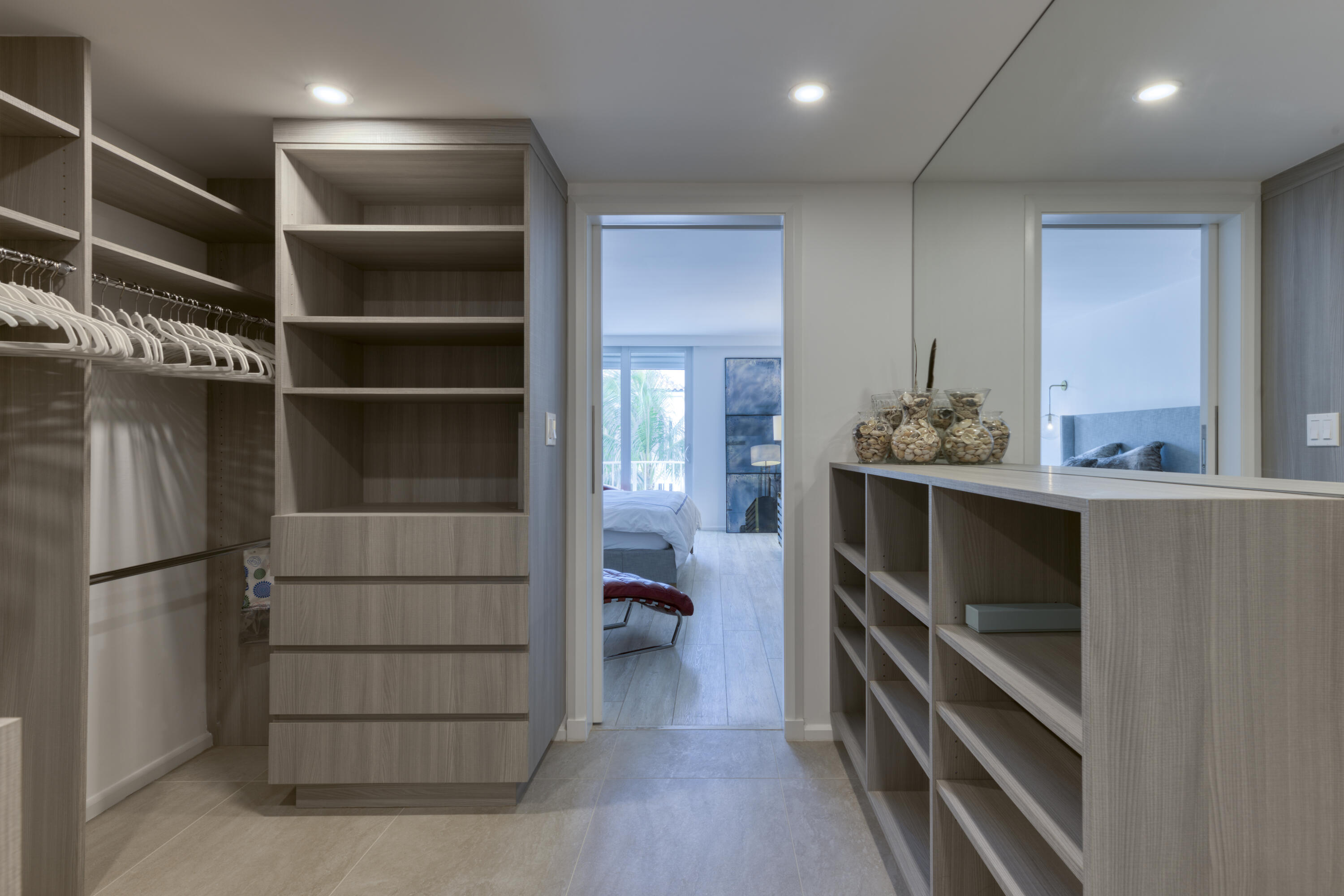 WINTHROP HOUSE CONDO - Residential