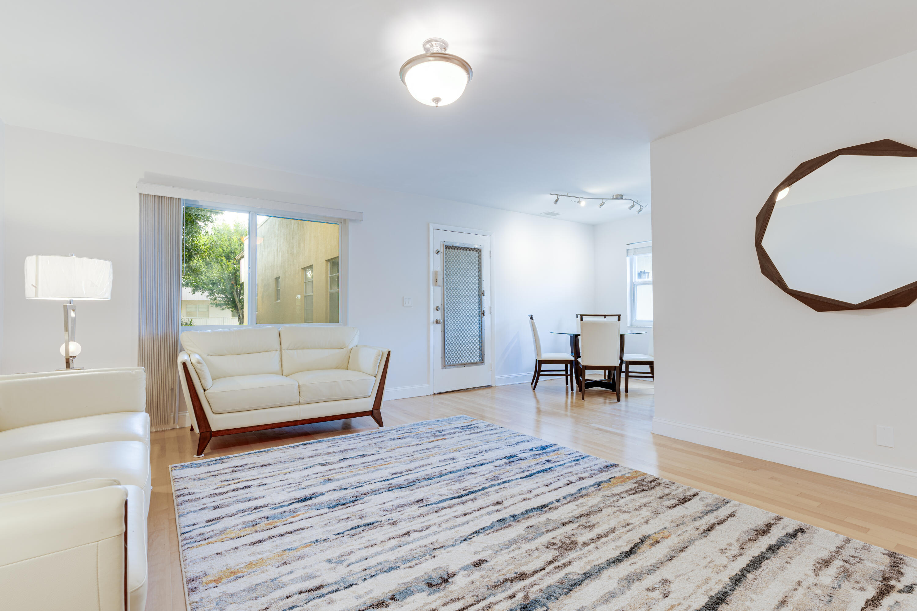 KINGS POINT CAPRI CONDOS - Residential Lease