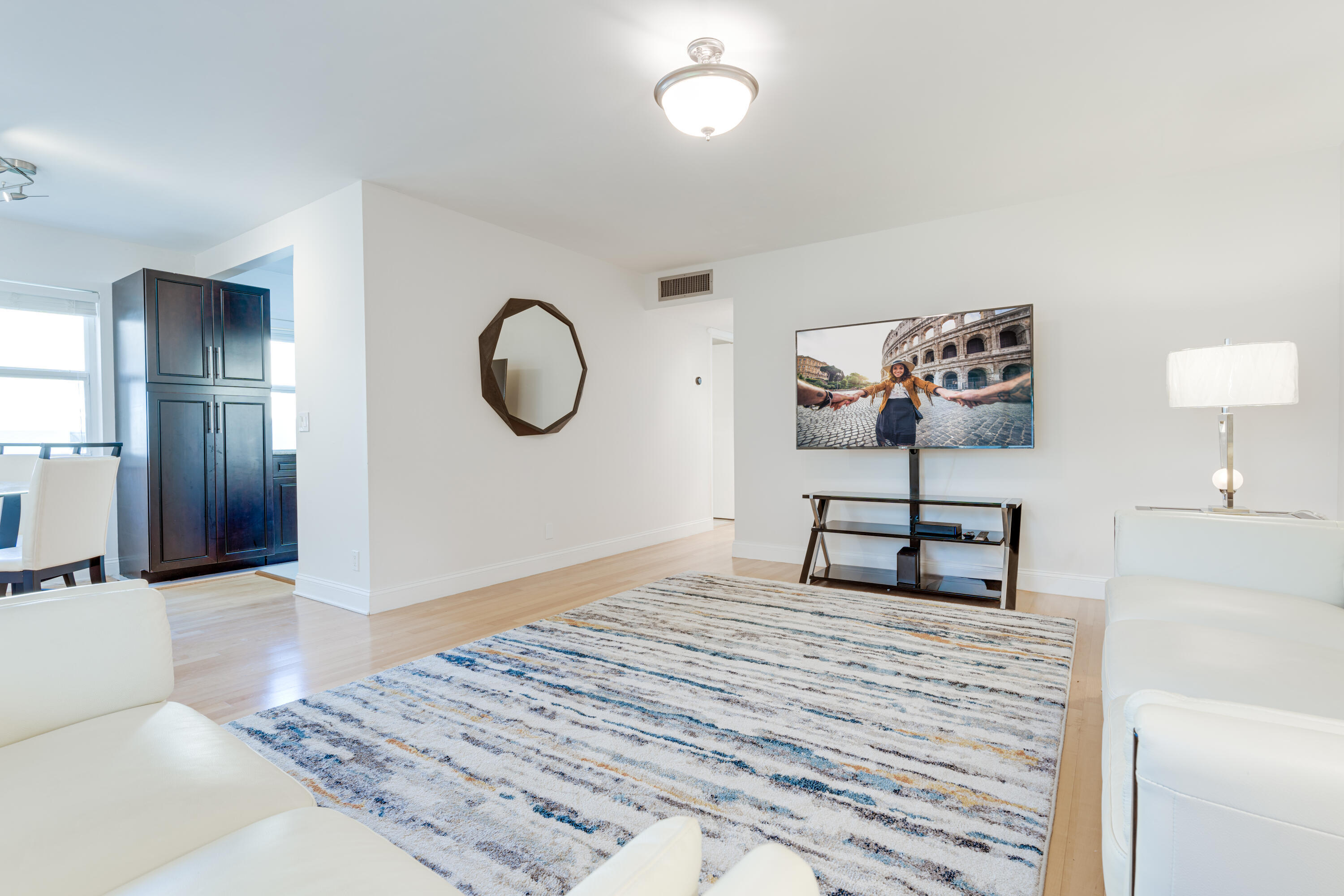 KINGS POINT CAPRI CONDOS - Residential Lease