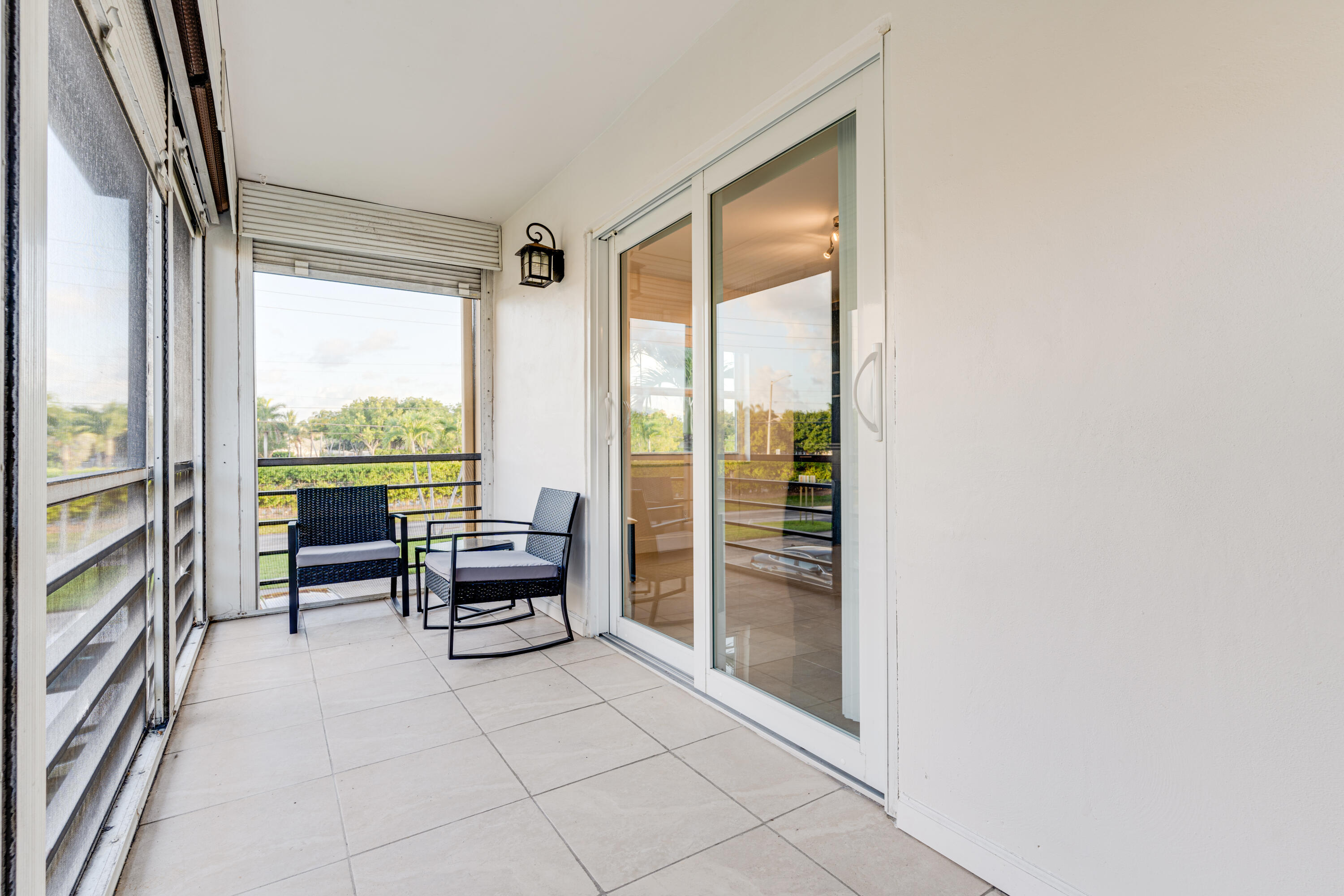 KINGS POINT CAPRI CONDOS - Residential Lease