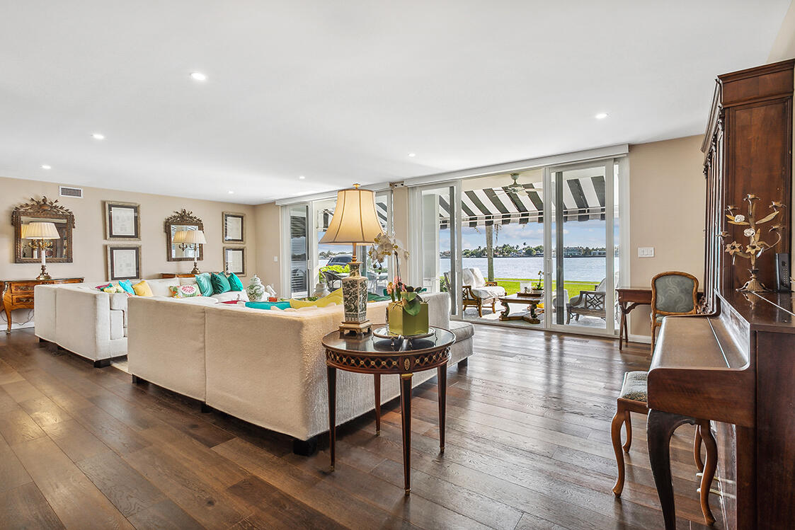 CHATEAU CHEVERNY IBIS ISLE CONDO - Residential
