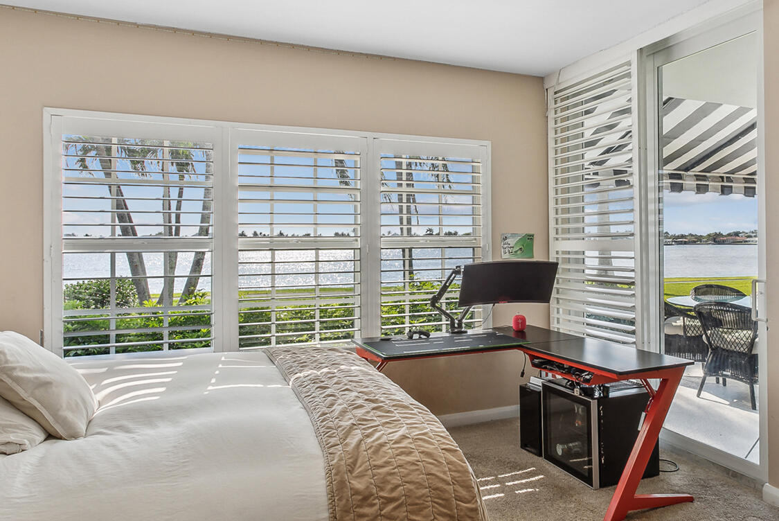 CHATEAU CHEVERNY IBIS ISLE CONDO - Residential