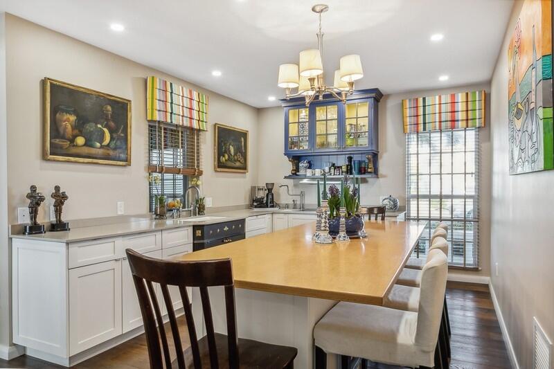 CHATEAU CHEVERNY IBIS ISLE CONDO - Residential