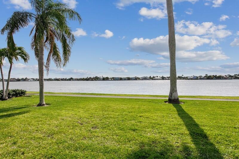 CHATEAU CHEVERNY IBIS ISLE CONDO - Residential