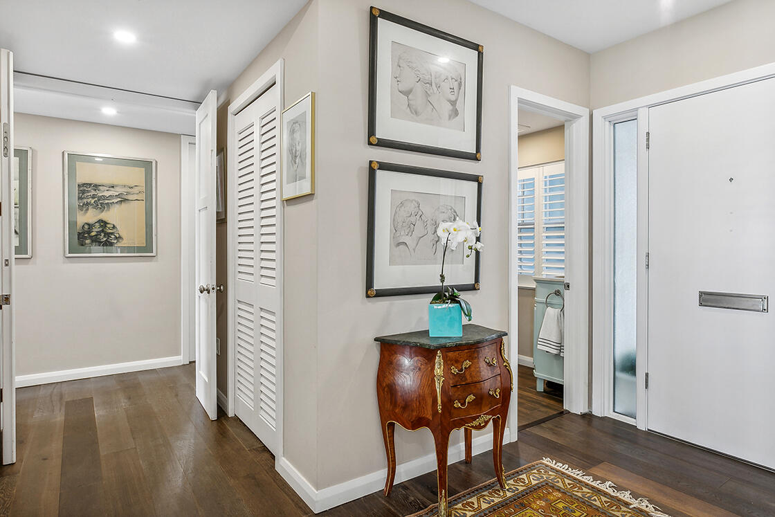 CHATEAU CHEVERNY IBIS ISLE CONDO - Residential