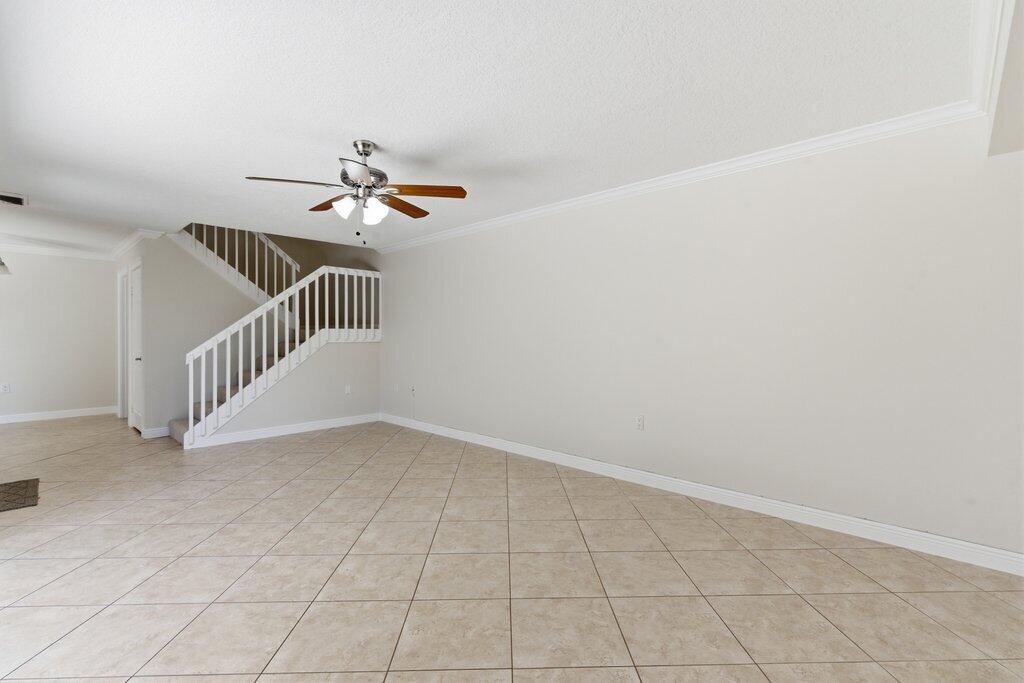 VILLAGE OF SANDALWOOD LAKES SOUTH - Residential