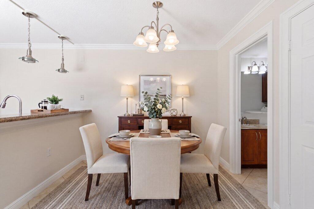 VILLAGE OF SANDALWOOD LAKES SOUTH - Residential