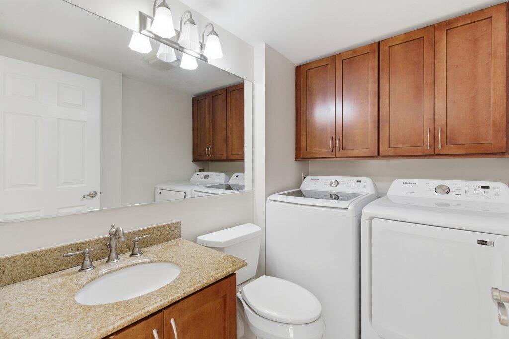 VILLAGE OF SANDALWOOD LAKES SOUTH - Residential