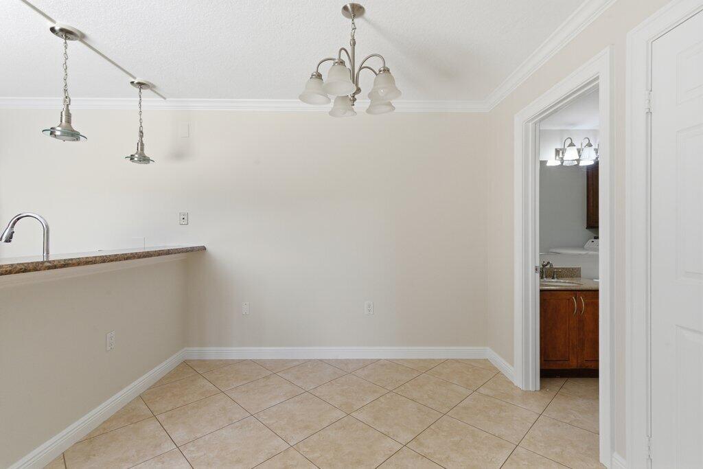 VILLAGE OF SANDALWOOD LAKES SOUTH - Residential