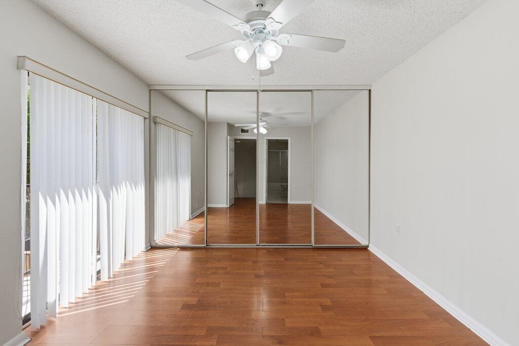 VILLAGE OF SANDALWOOD LAKES SOUTH - Residential