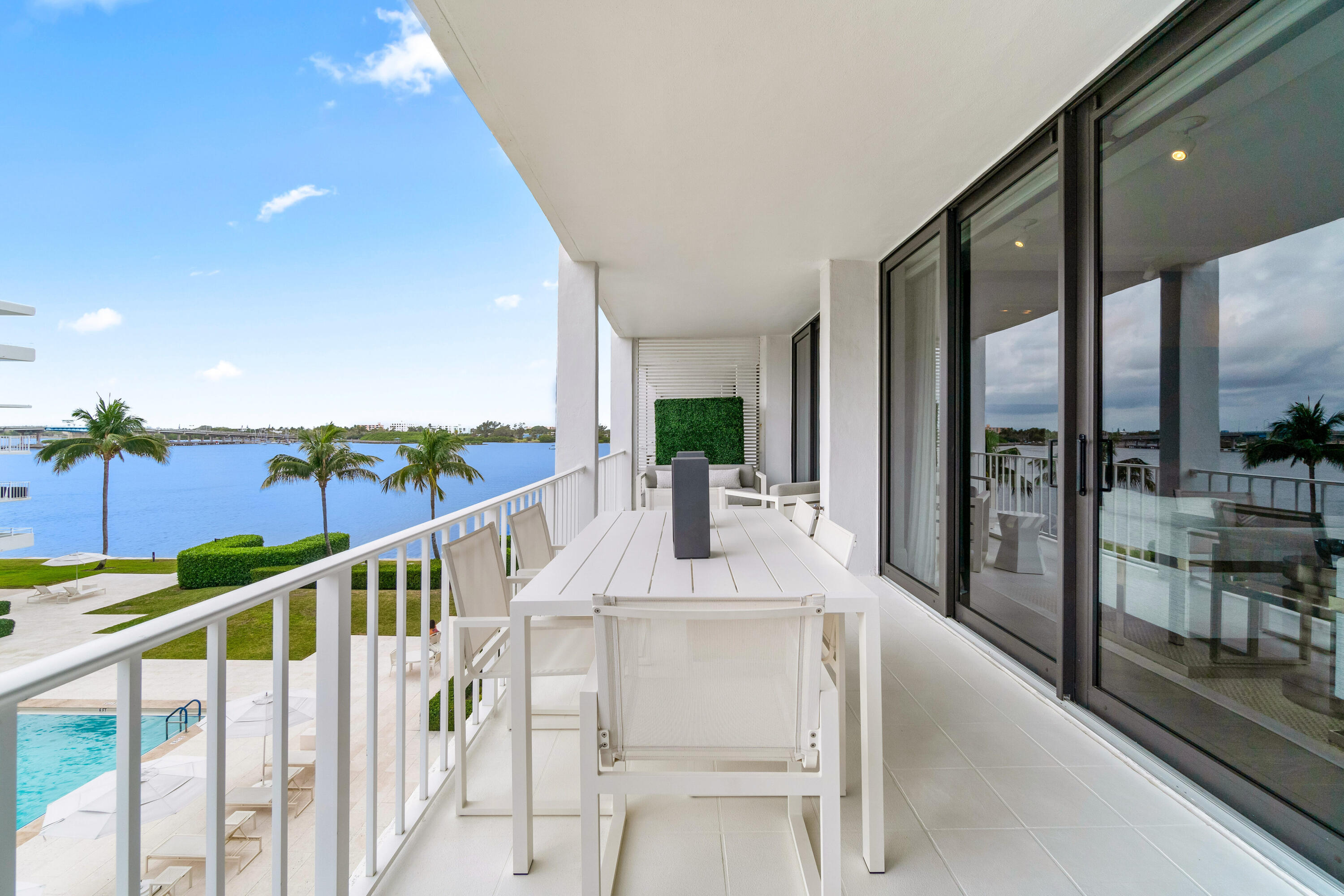 COVE CONDO - Residential