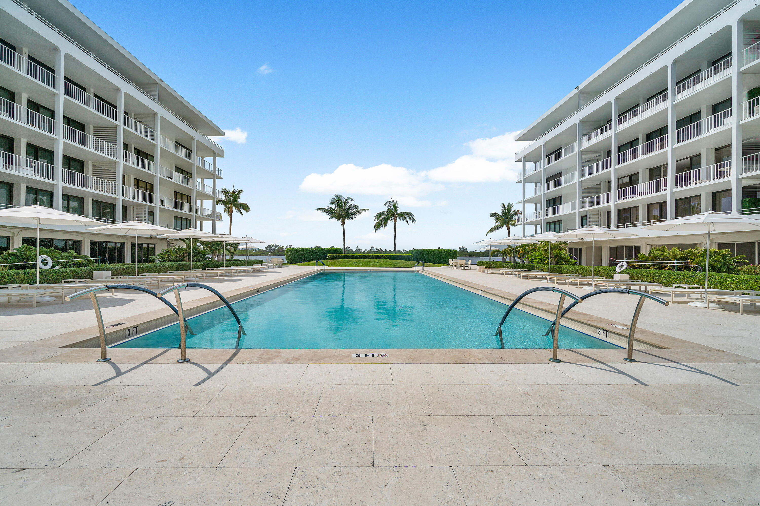 COVE CONDO - Residential