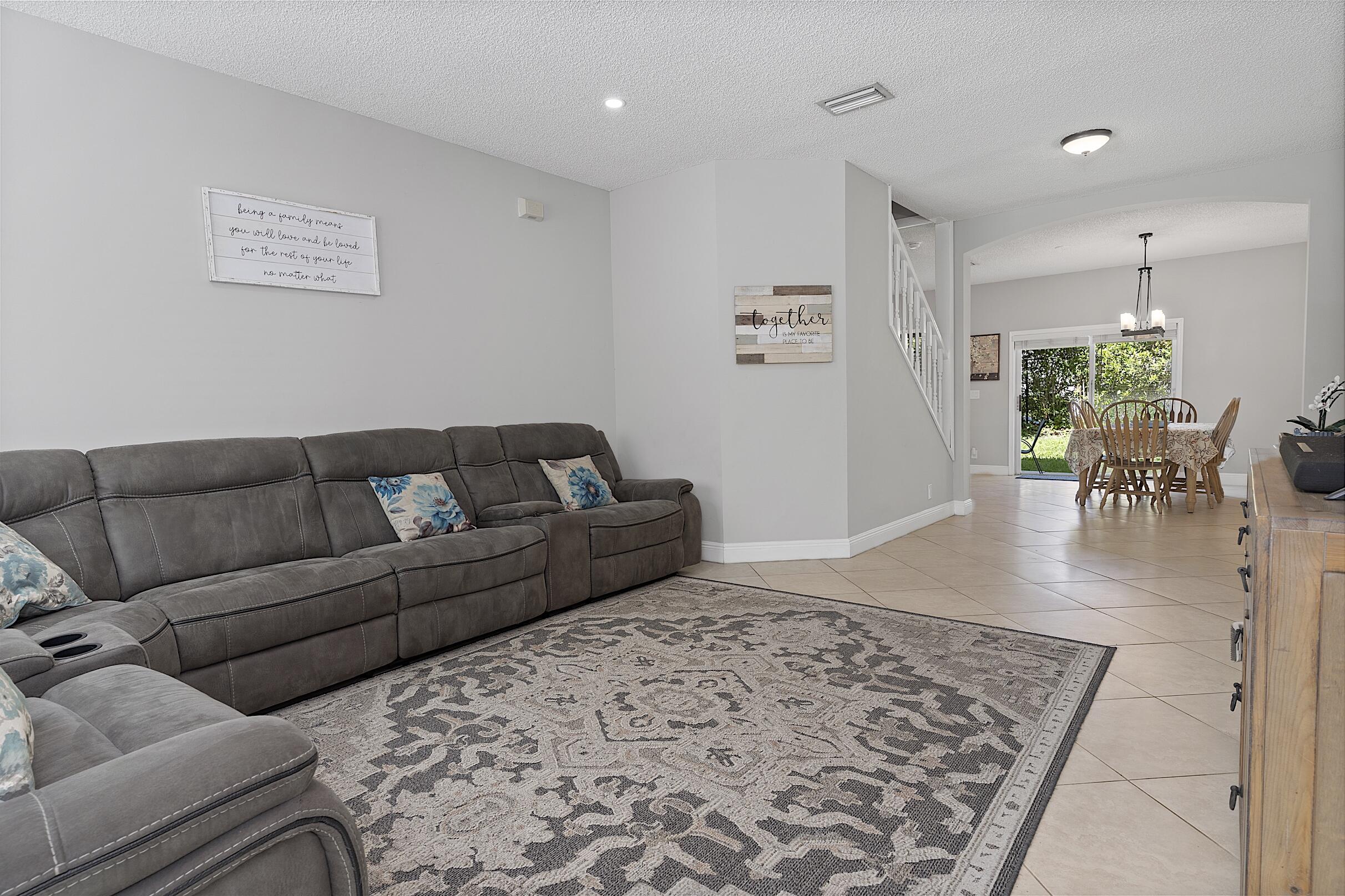 LAGO VISTA AT COCONUT CREEK - Residential