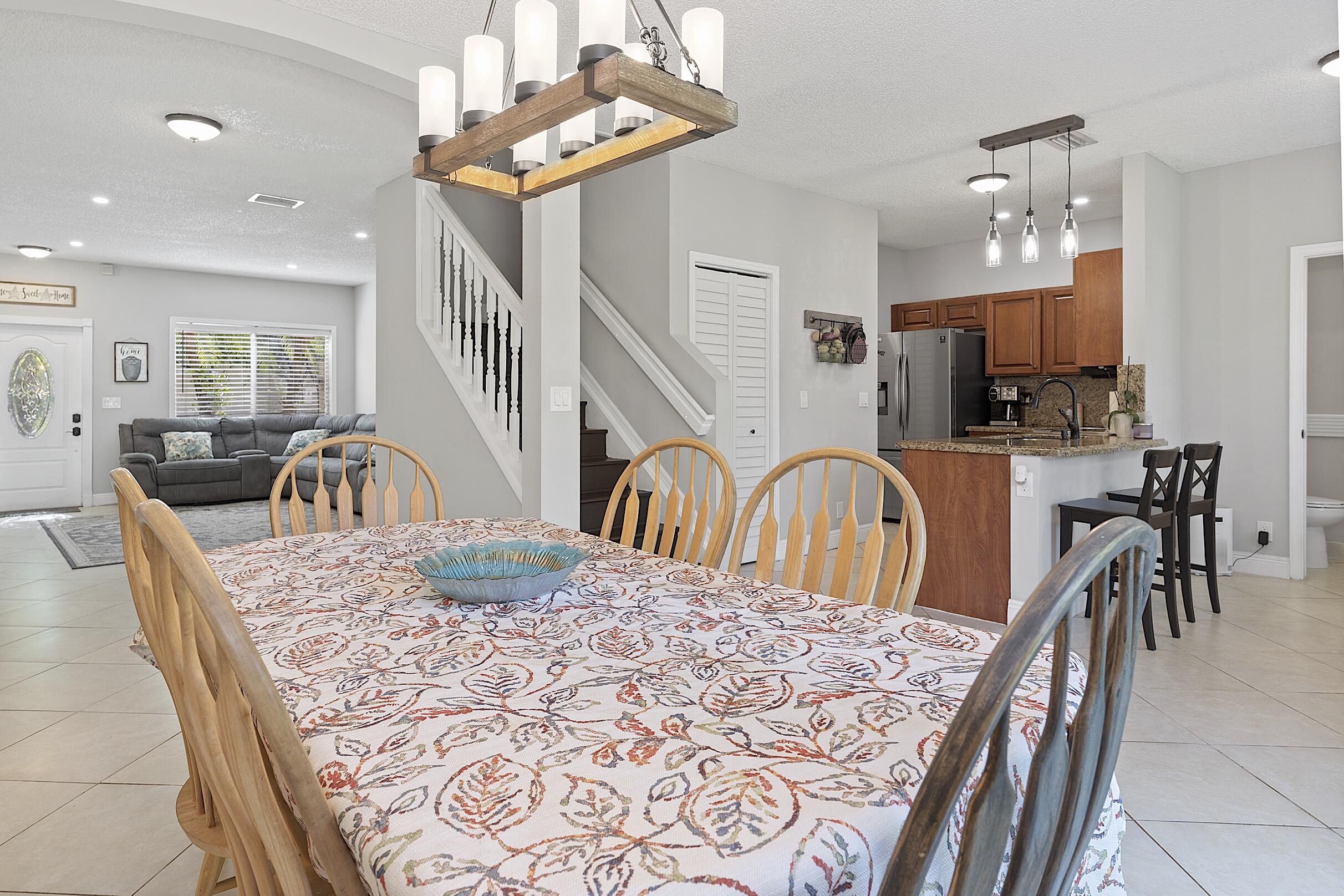 LAGO VISTA AT COCONUT CREEK - Residential