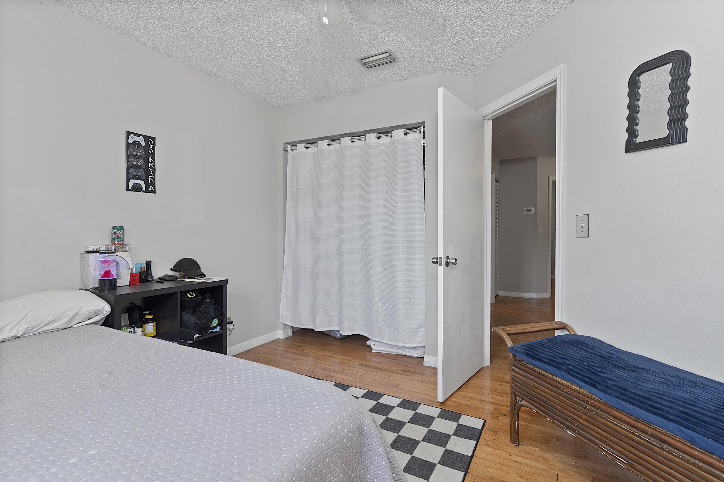 LAGO VISTA AT COCONUT CREEK - Residential
