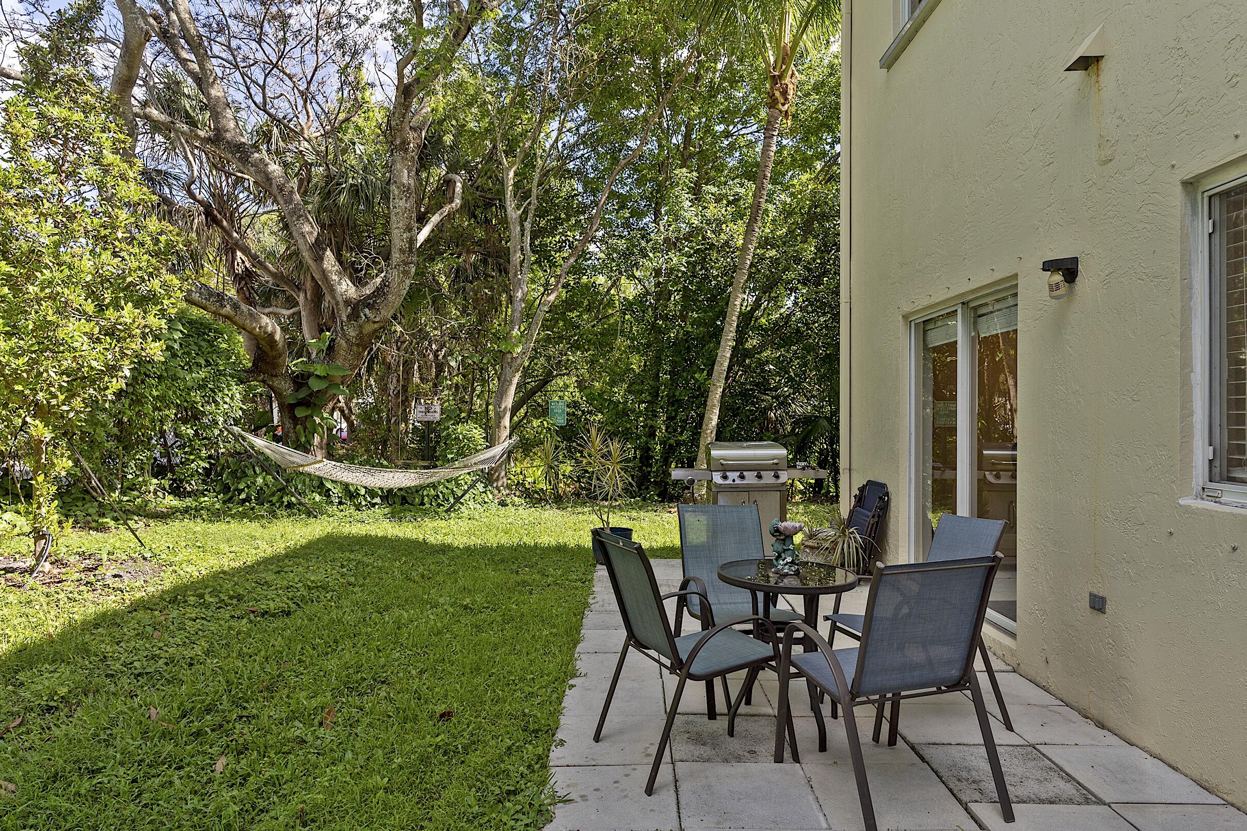 LAGO VISTA AT COCONUT CREEK - Residential