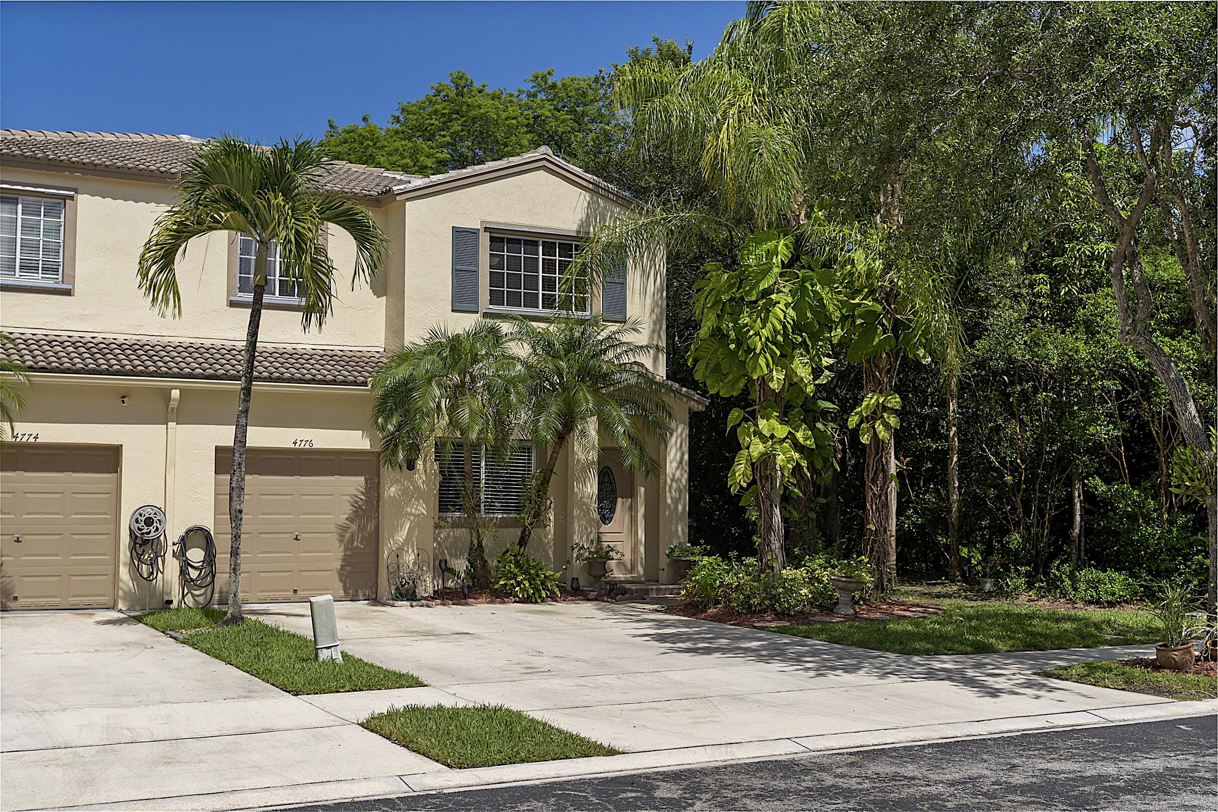 LAGO VISTA AT COCONUT CREEK - Residential